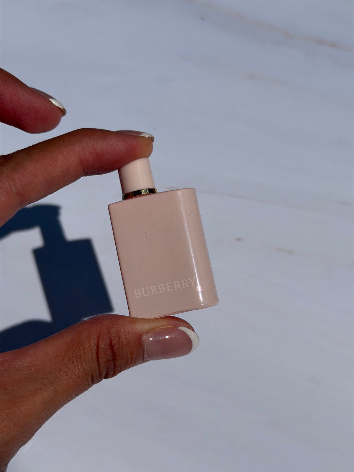 Her Elixir de Parfum with Dark Red Berries, Jasmine & Vanilla 5ml