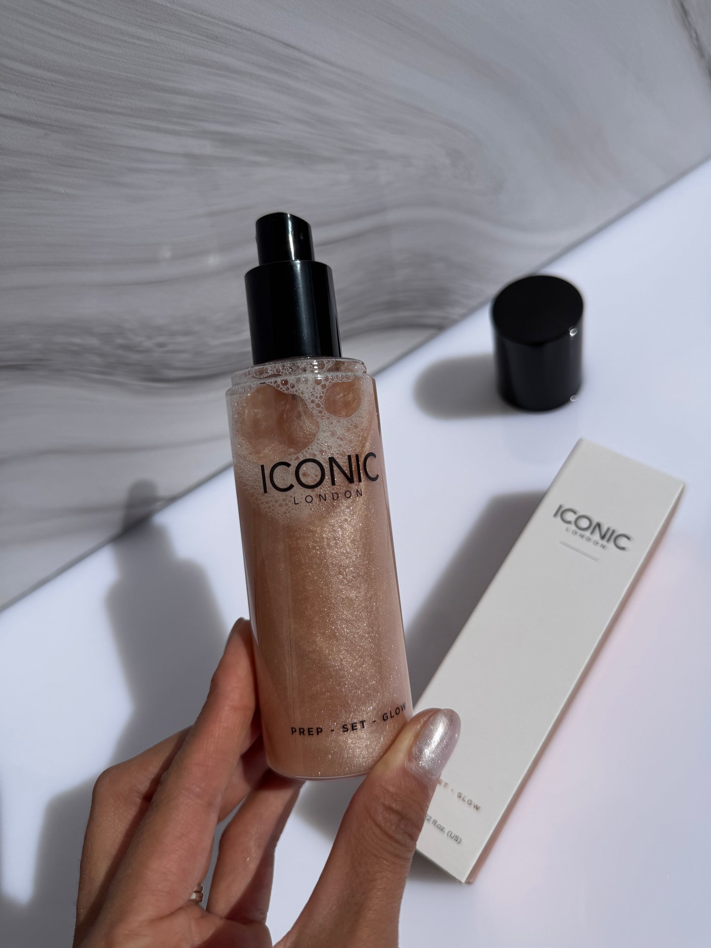 ICONIC LONDON Prep-Set-Glow Hydrating Setting Spray