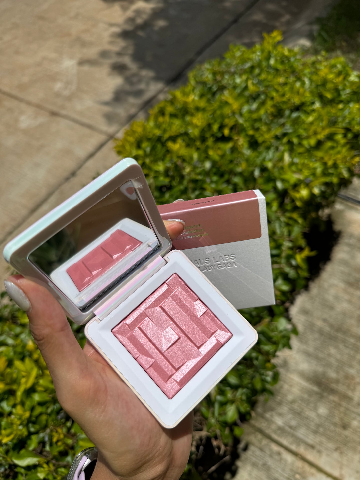 Bio-Radiant Gel-Powder Highlighter Haus Labs- ROSE QUARTZ
