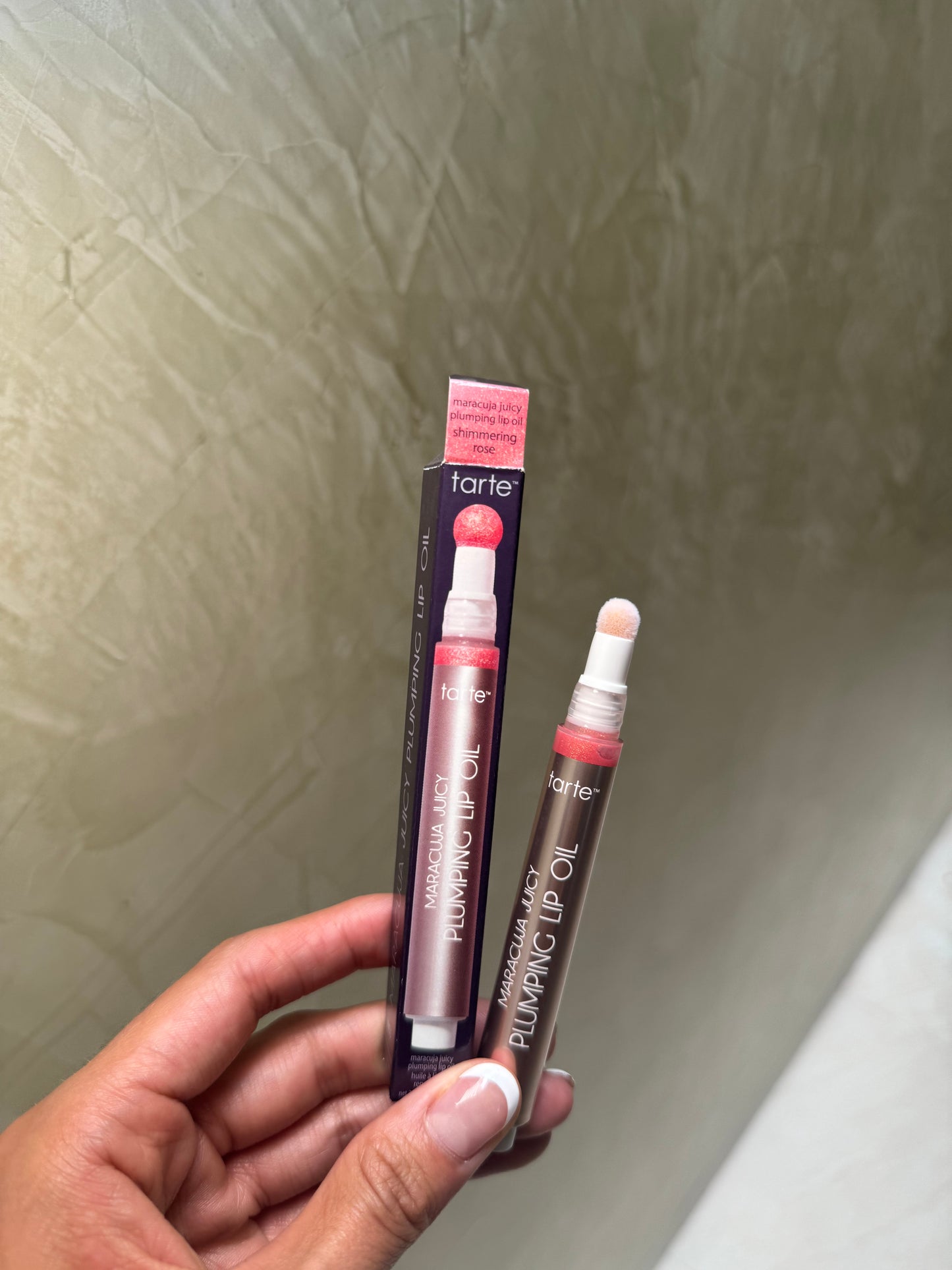 Maracuja juicy plumping lip oil- Tarte tono Shimmering Rose