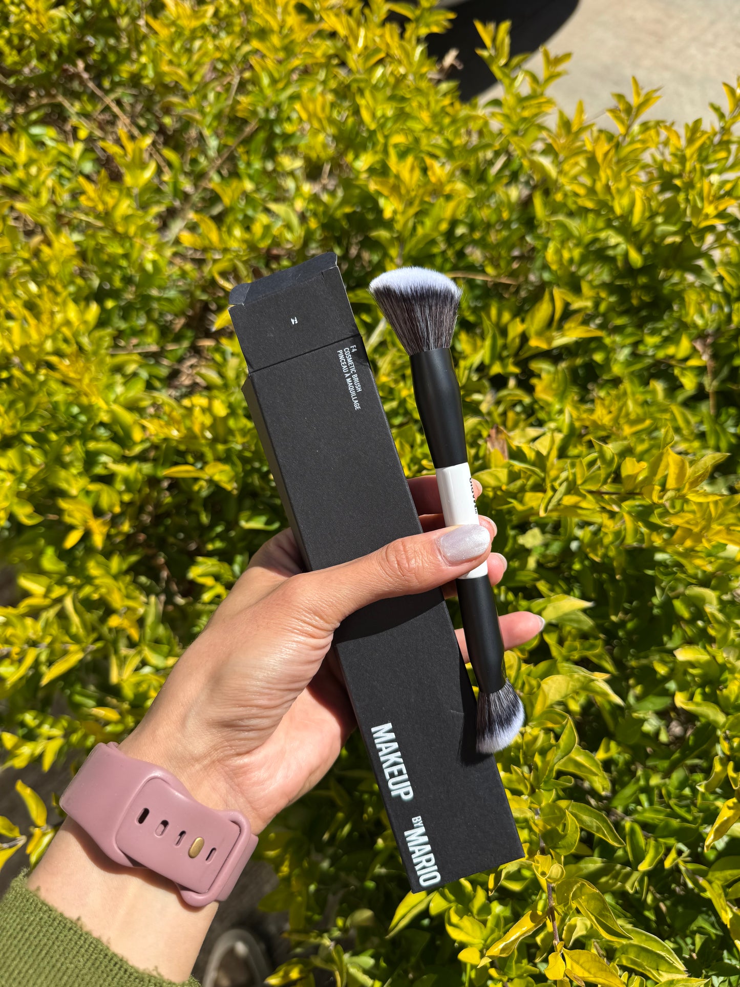 F4 Dual-Ended Foundation and Face Brush- Makeup By Mario