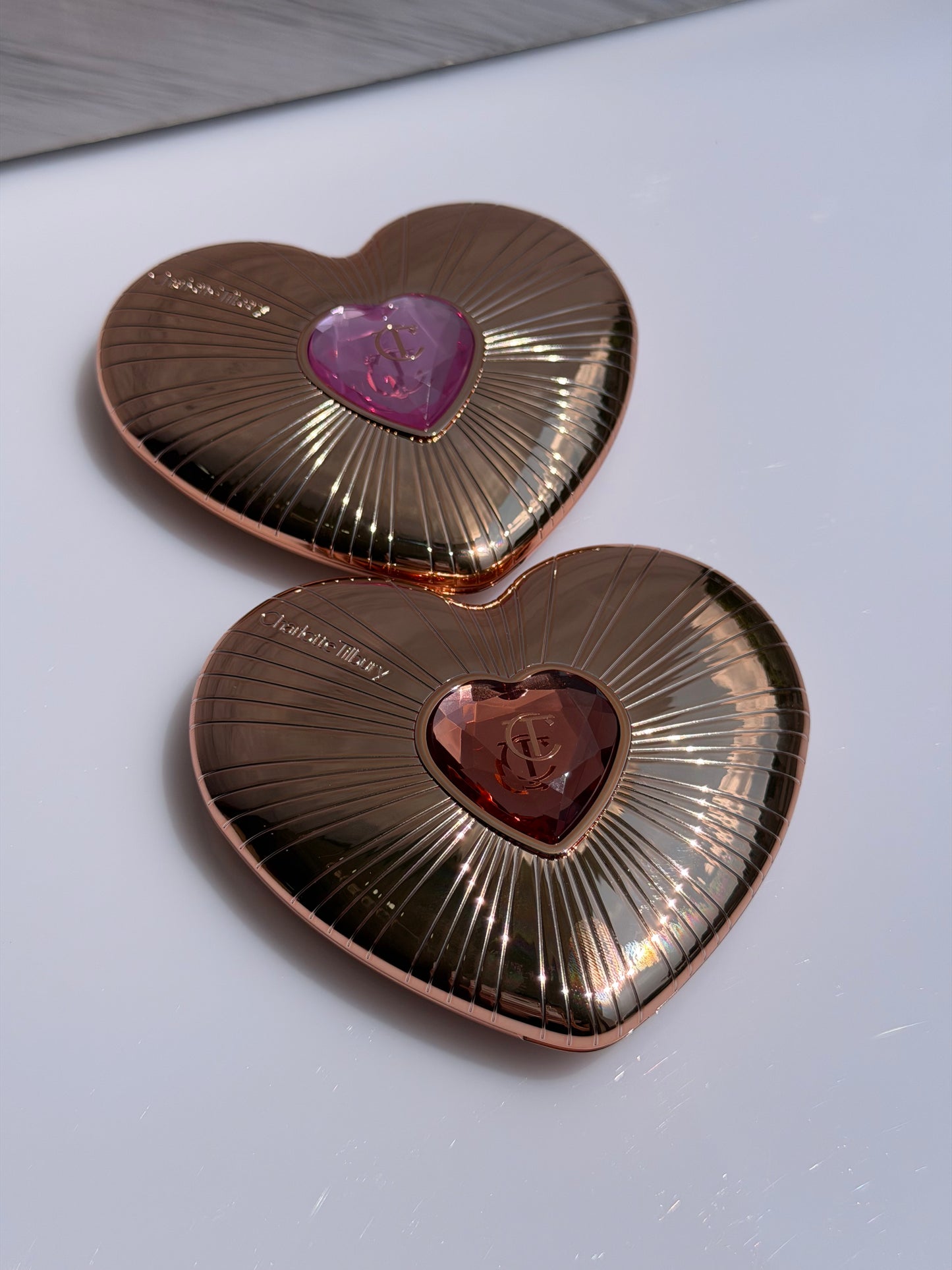 Charlotte Tilbury- Pillow Talk Beauty Soulmates Airbrush Flawless Finish Brightening and Blush Powder Palette