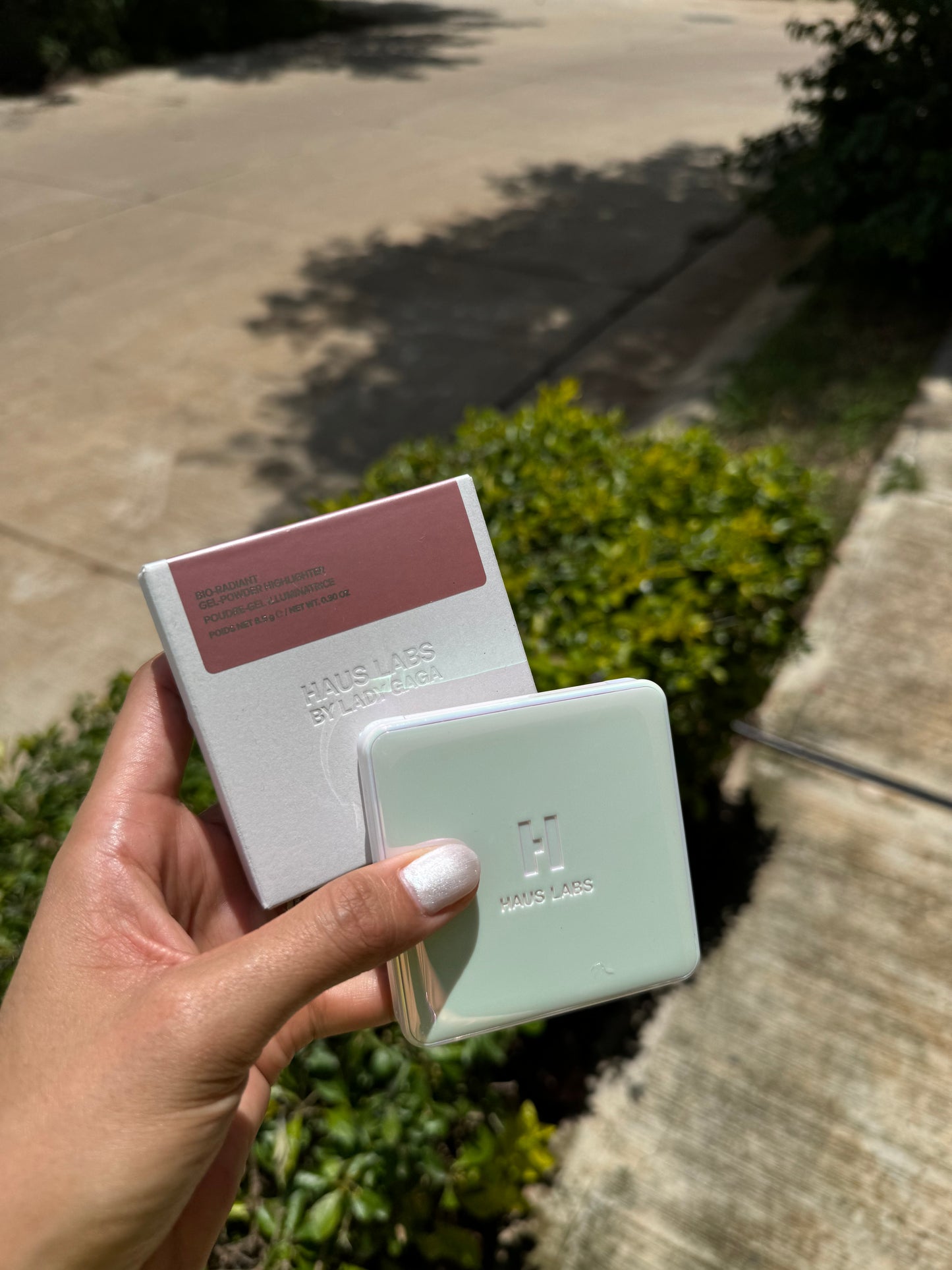 Bio-Radiant Gel-Powder Highlighter Haus Labs- ROSE QUARTZ