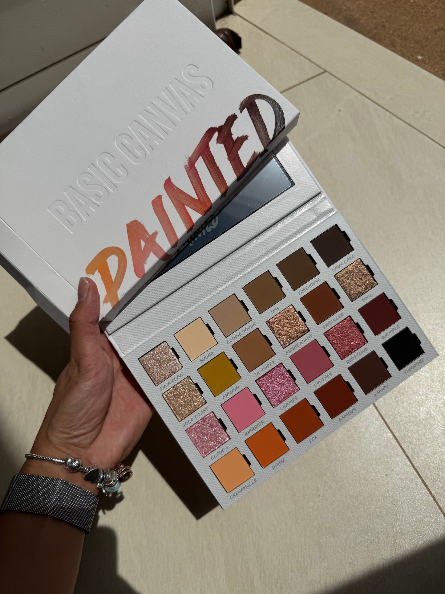BASIC CANVAS PALETTE face & eye palette James Charles