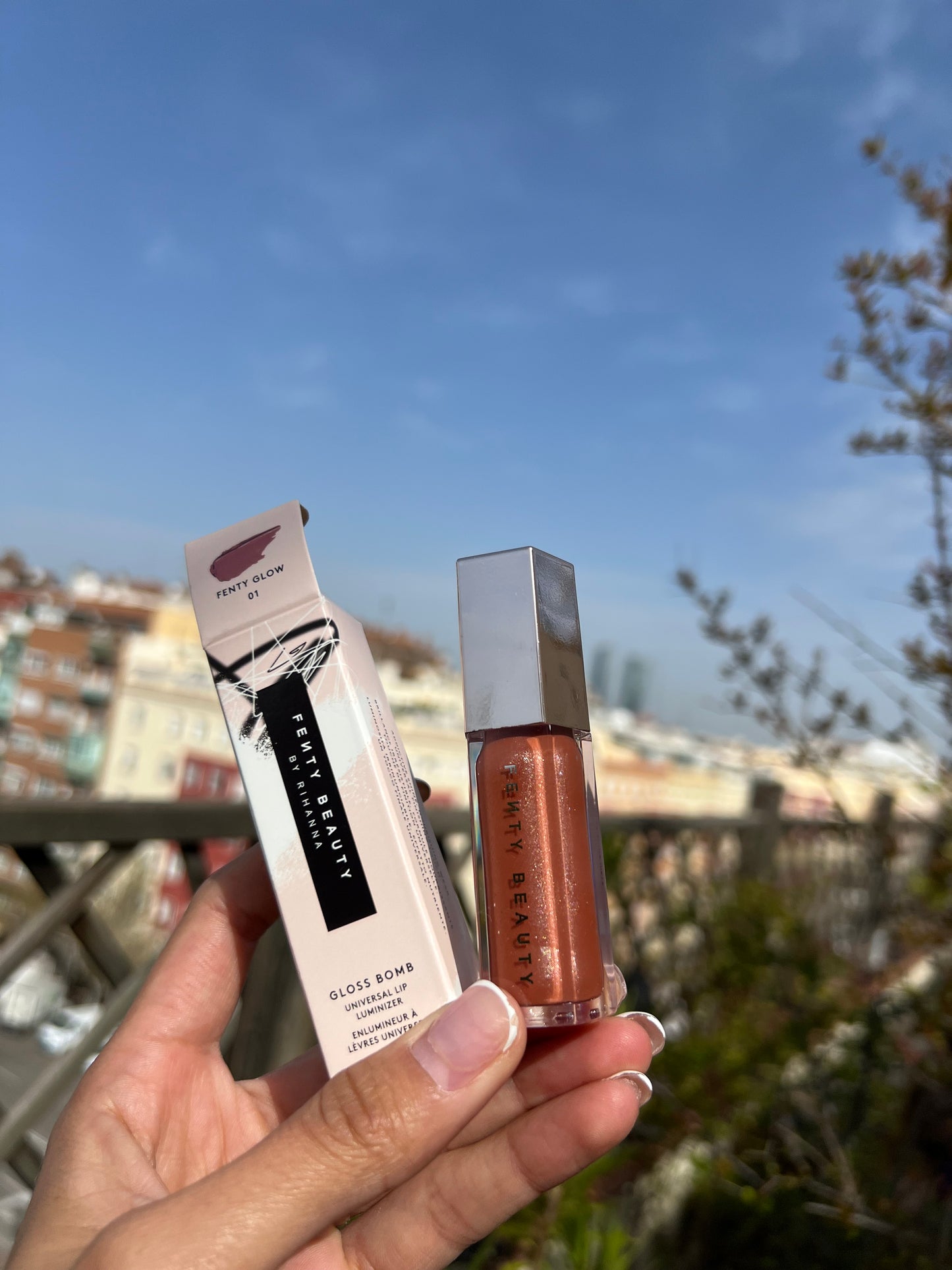 Fenty Beauty By Rihanna Gloss Bomb Universal Lip Luminizer
