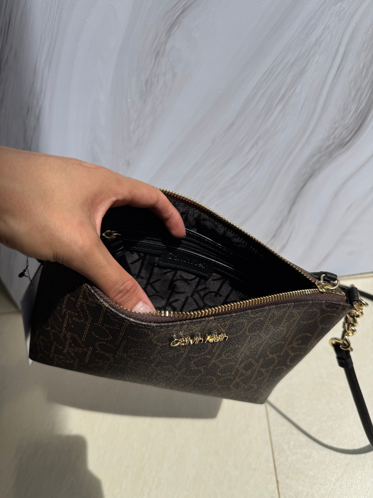 Crossbody Calvin Klein Cafe con Logo