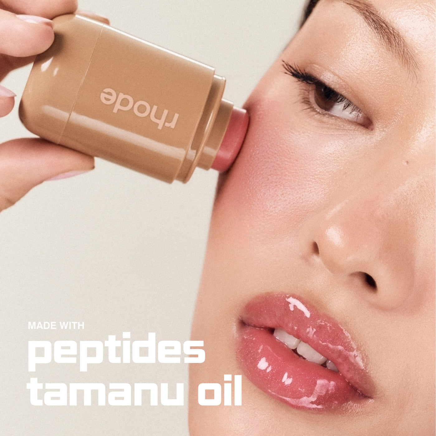 Pocket Blush Rhode tono Toasted Teddy