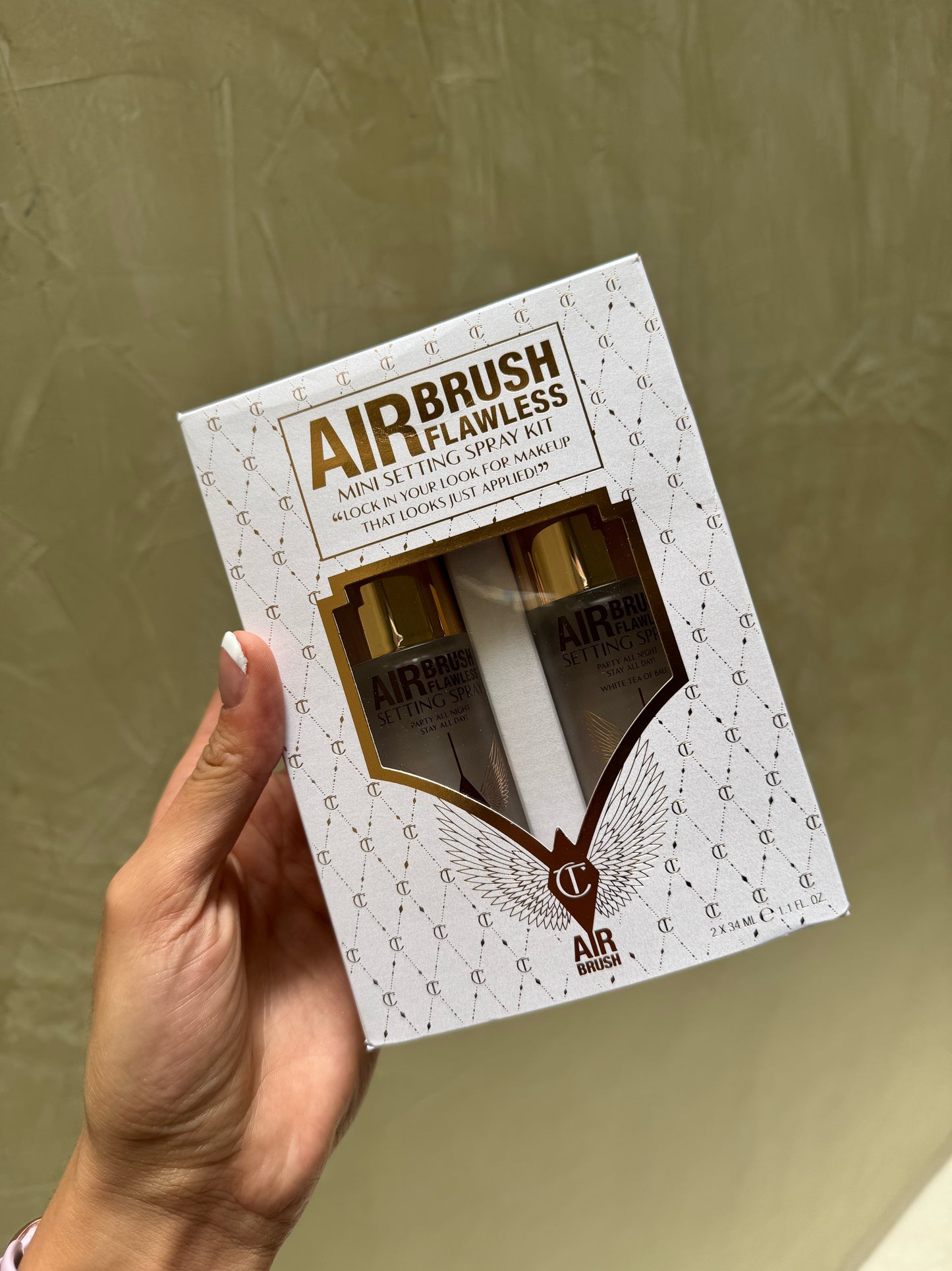 Charlotte Tilbury- Mini Airbrush Flawless Setting Spray Duo Set
