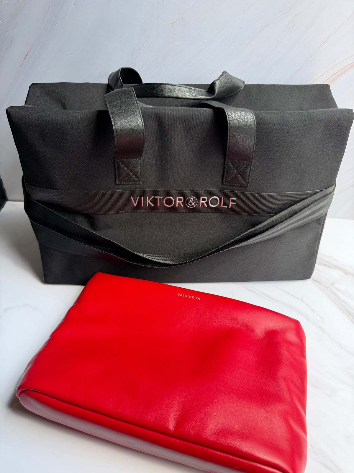 Maleta Viktor&Rolf negra grande