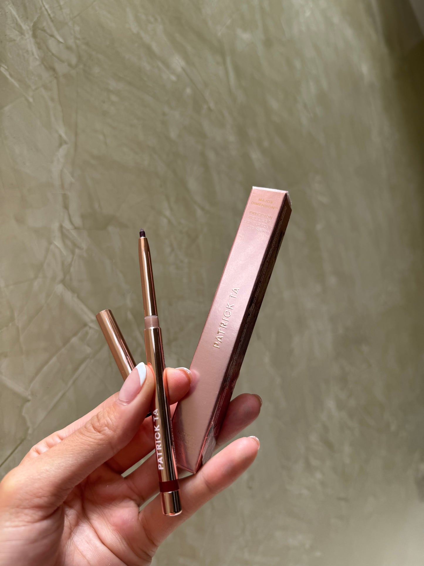 PATRICK TA Major Dimension Precision Gel Eyeliner TONO- BURGUNDY