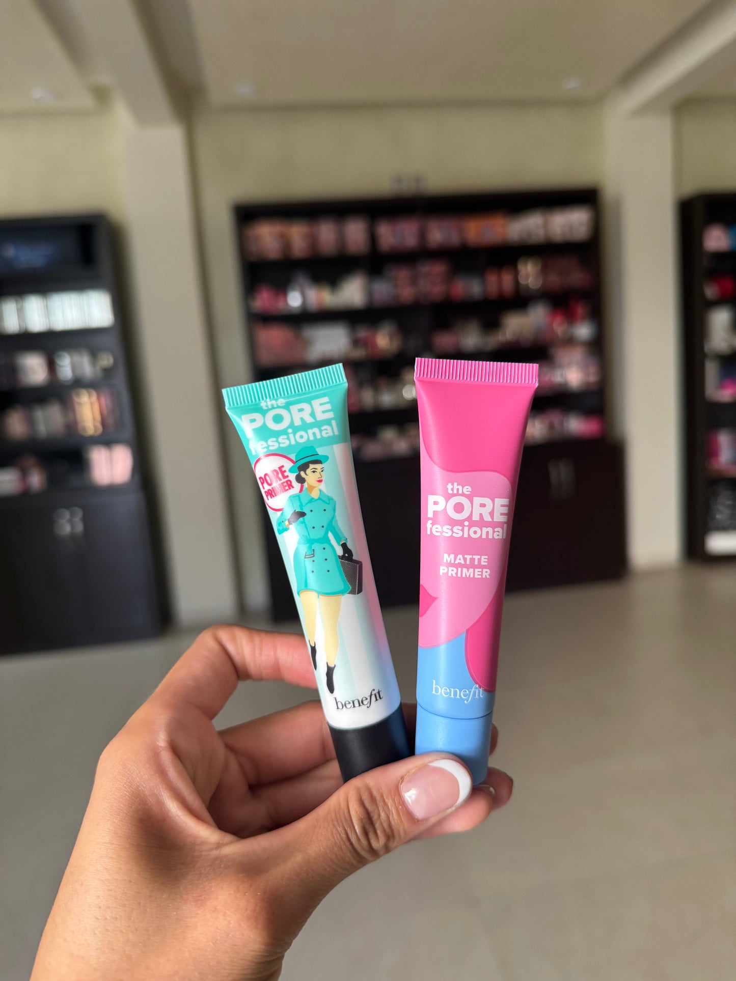 The POREfessional Matte Pore Minimizing Primer