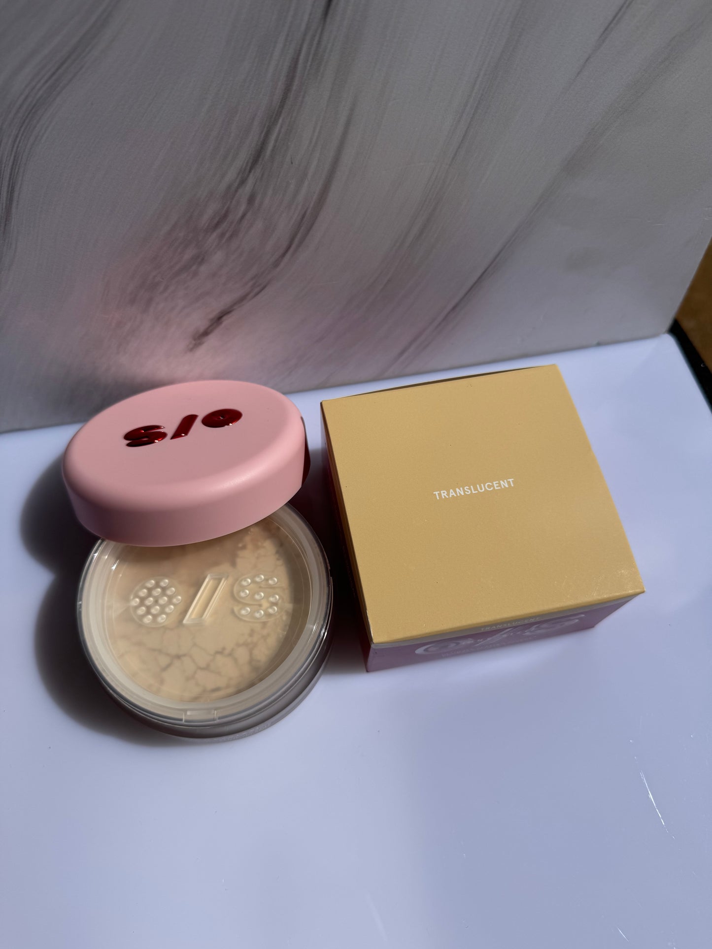 Ultimate Blurring Setting Powder- TRANSLUCENT ONE/SIZE