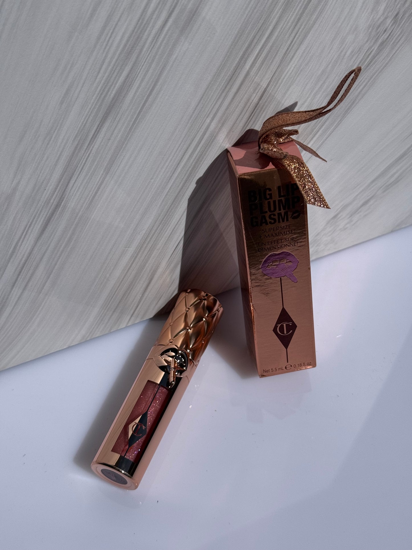 Charlotte Tilbury Big Lip Plumpgasm Plumping Lip Gloss- Strawberry Chocolate