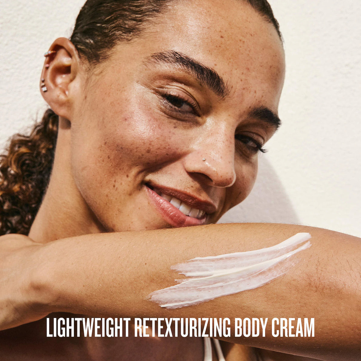 Sol de Janeiro-Mini Bom Dia Bright™ Visibly Brightening and Smoothing Body Cream with Vitamin C