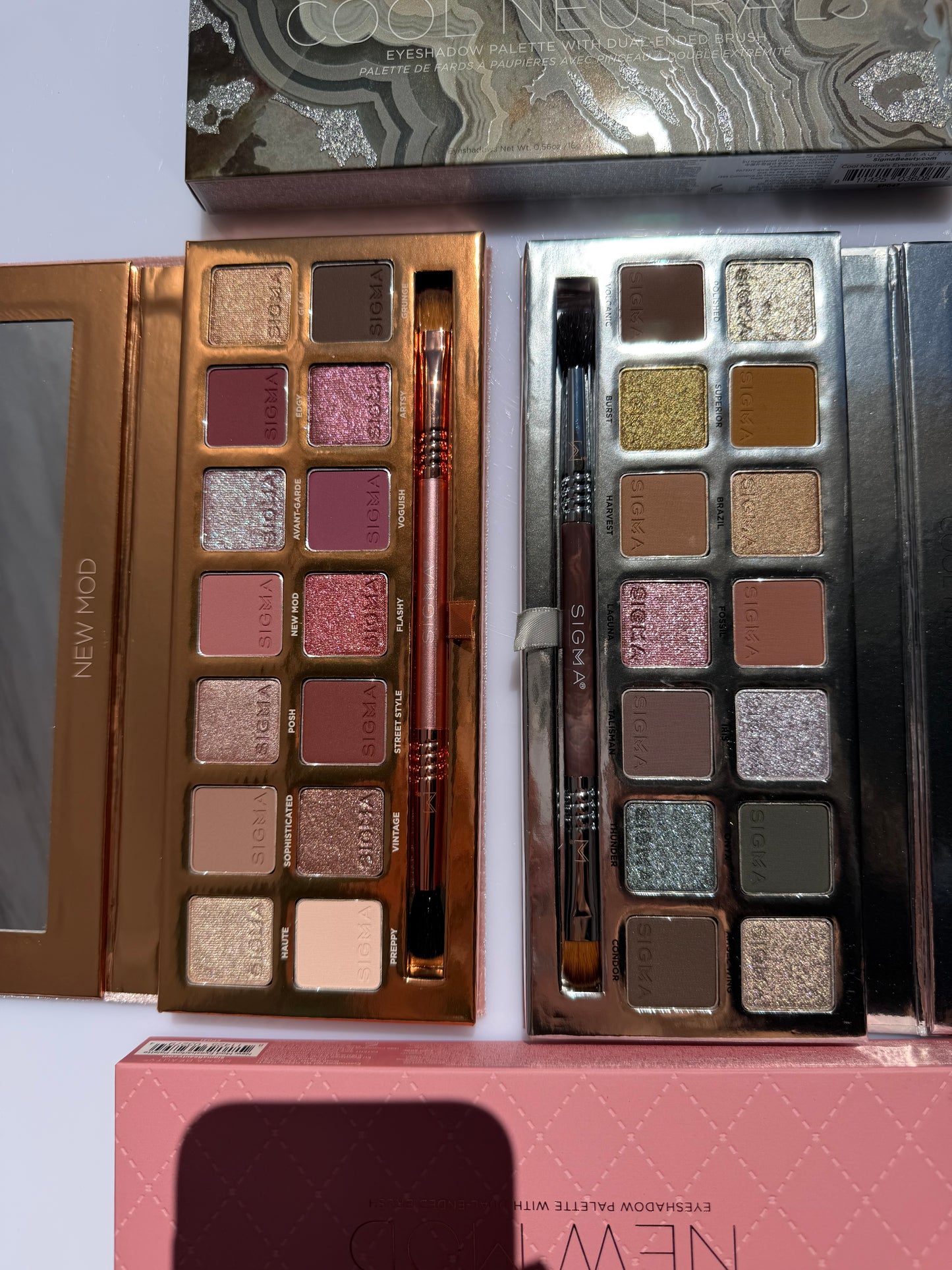 Sigma Beauty-Cool Neutrals Eyeshadow Palette