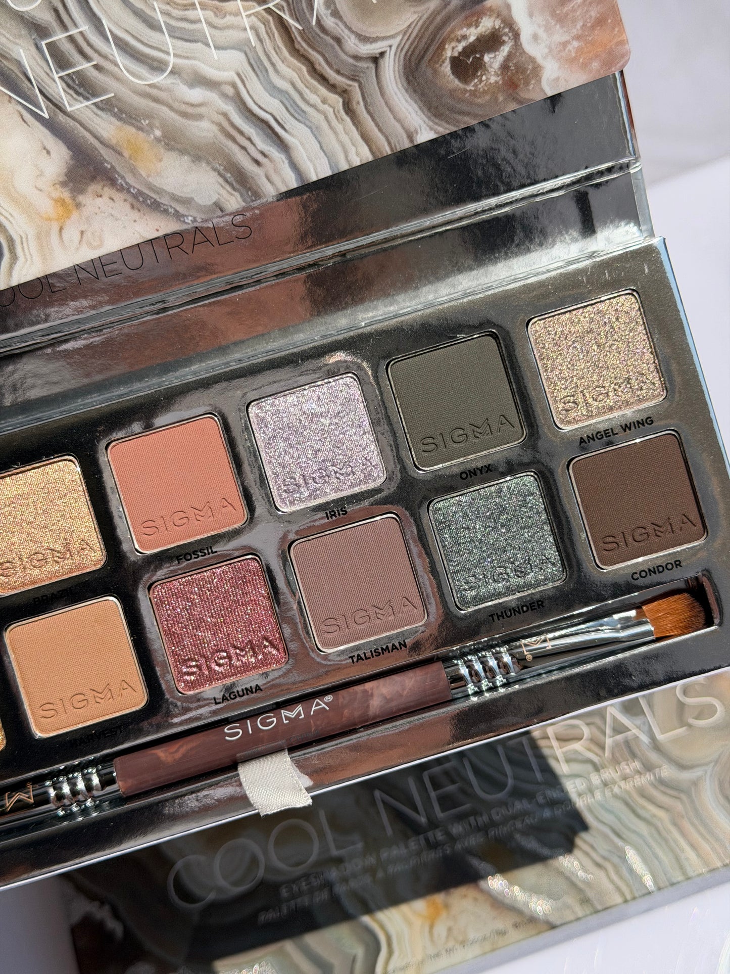 Sigma Beauty-Cool Neutrals Eyeshadow Palette