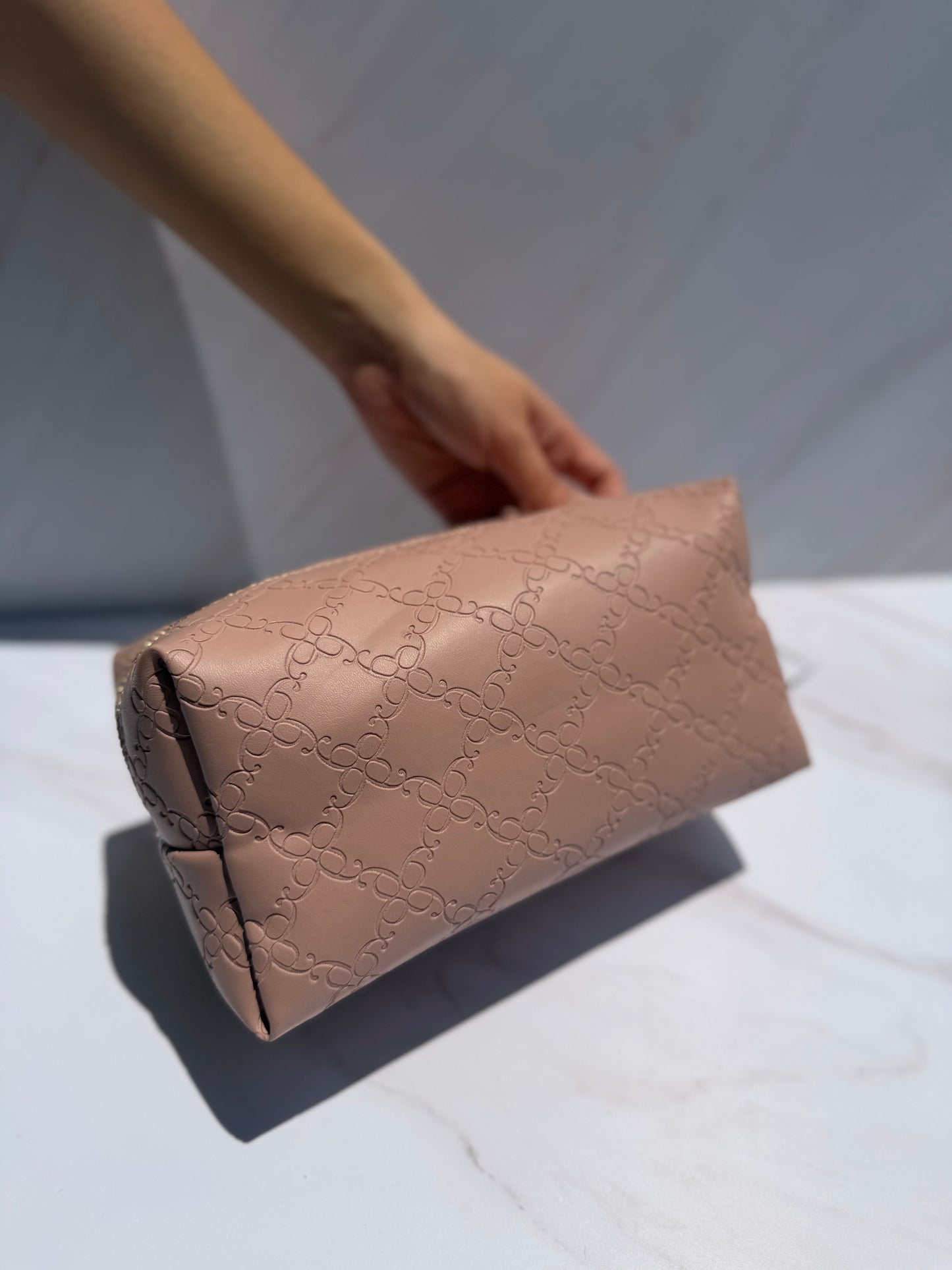 Cosmetiquera Nine West- Rosa