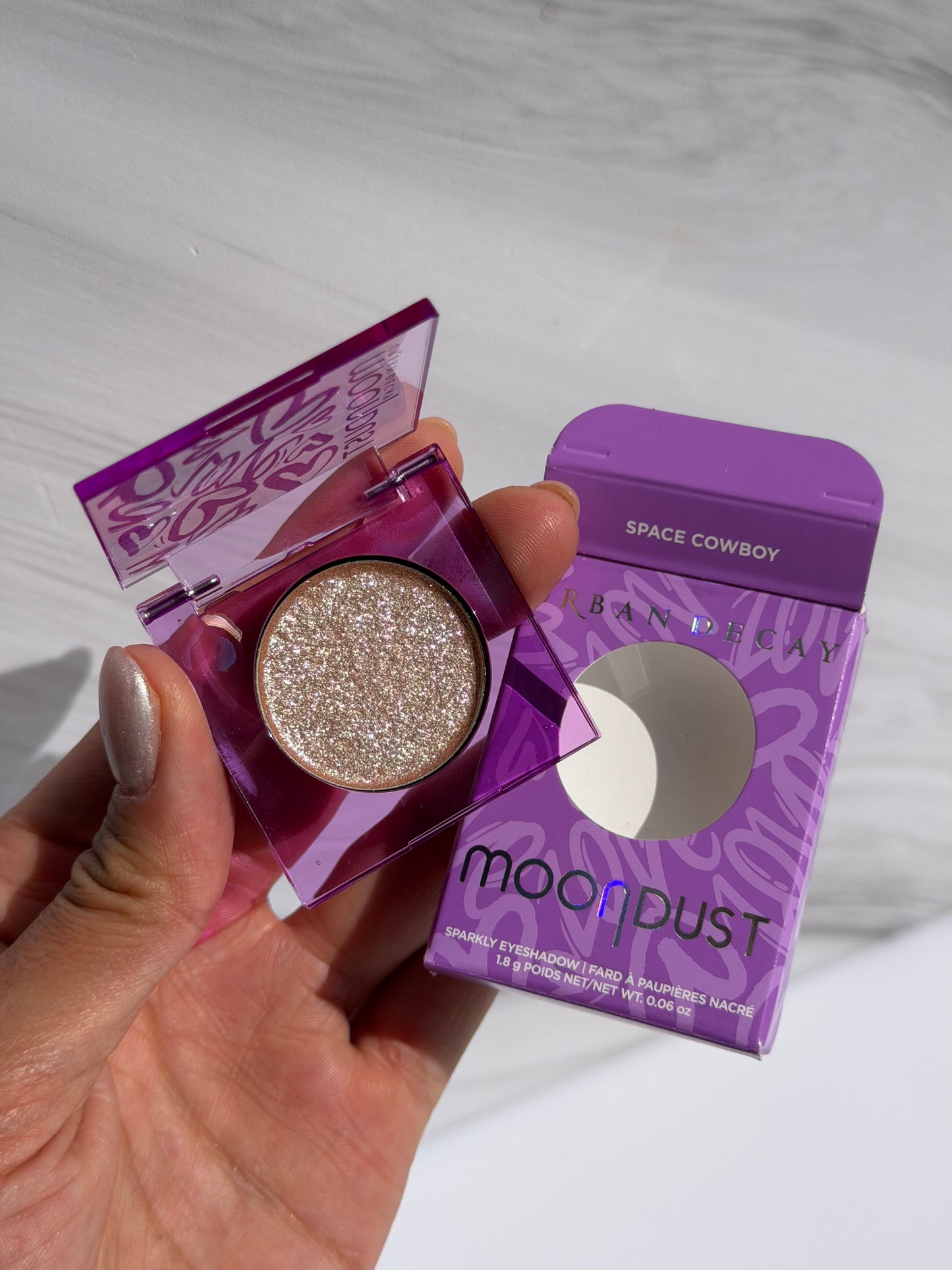 Urban Decay 24/7 Moondust Glittery Eyeshadow Tono- Space Cowboy