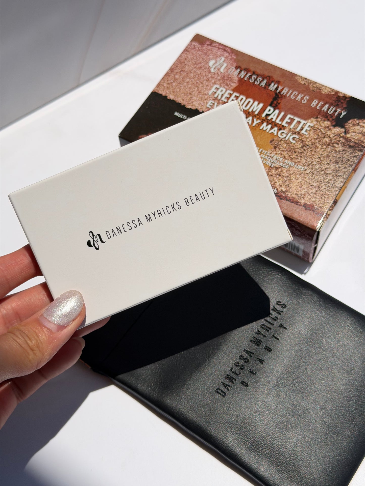 Danessa Myricks -Mini Everyday Magic Neutral Freedom Palette
