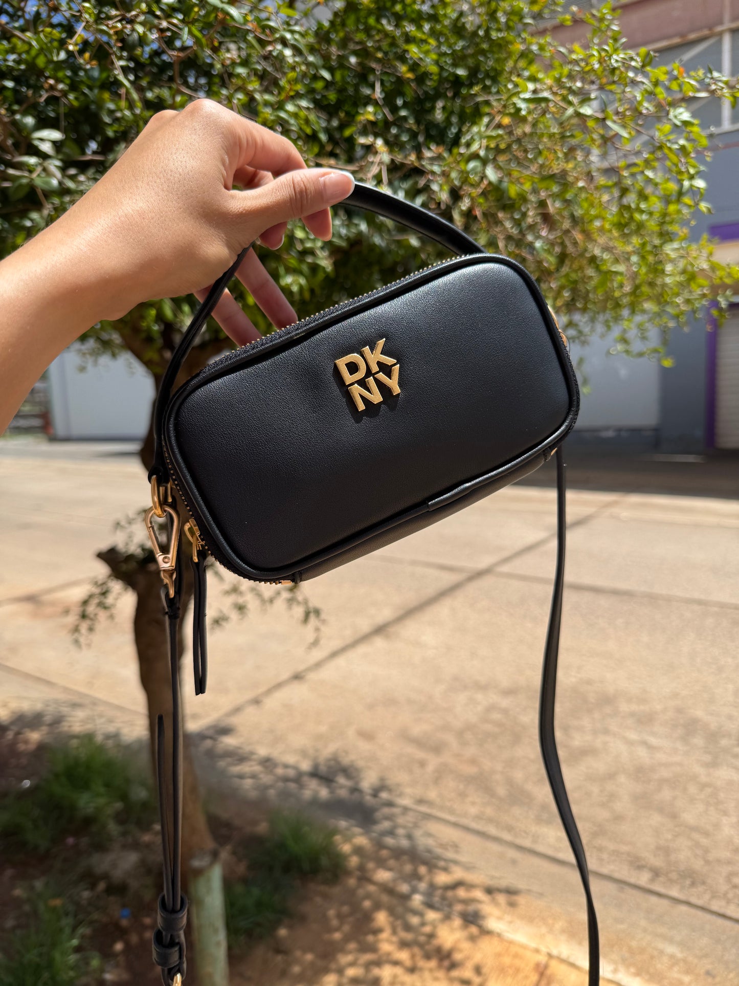 Crossbody DKNY Negra