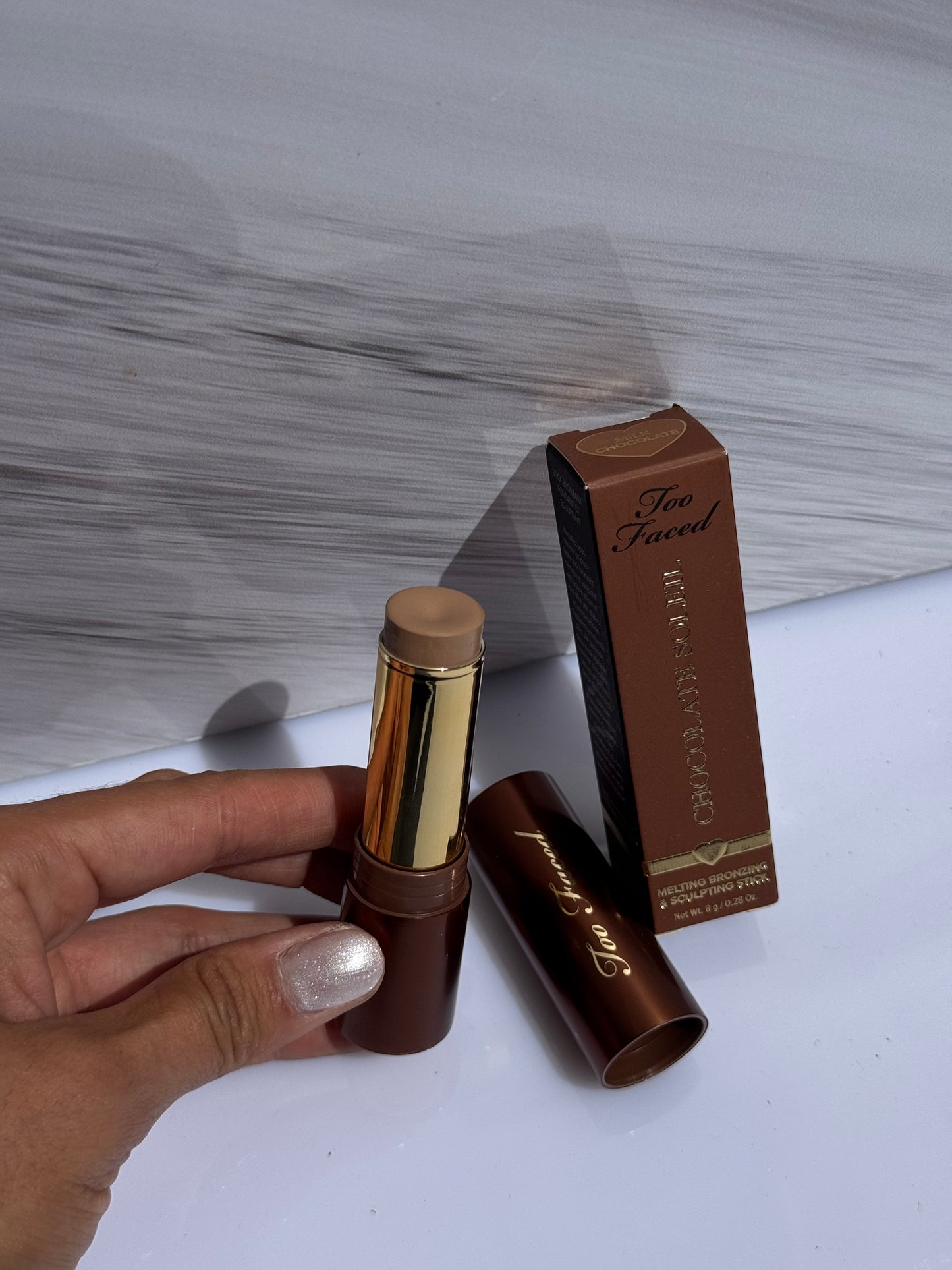 Too Faced- Chocolate Soleil Melting Bronzing & Sculpting Stick