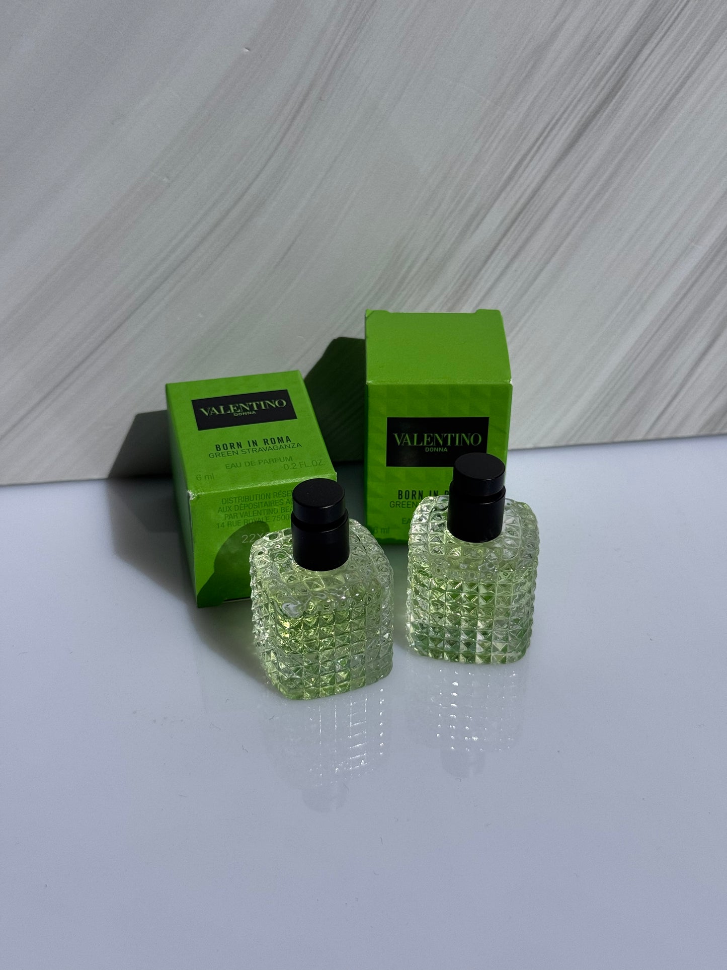 MINI Valentino Donna Born in Roma Green Stravaganza Eau de Parfum with Vanilla & Tea Accord 6ml