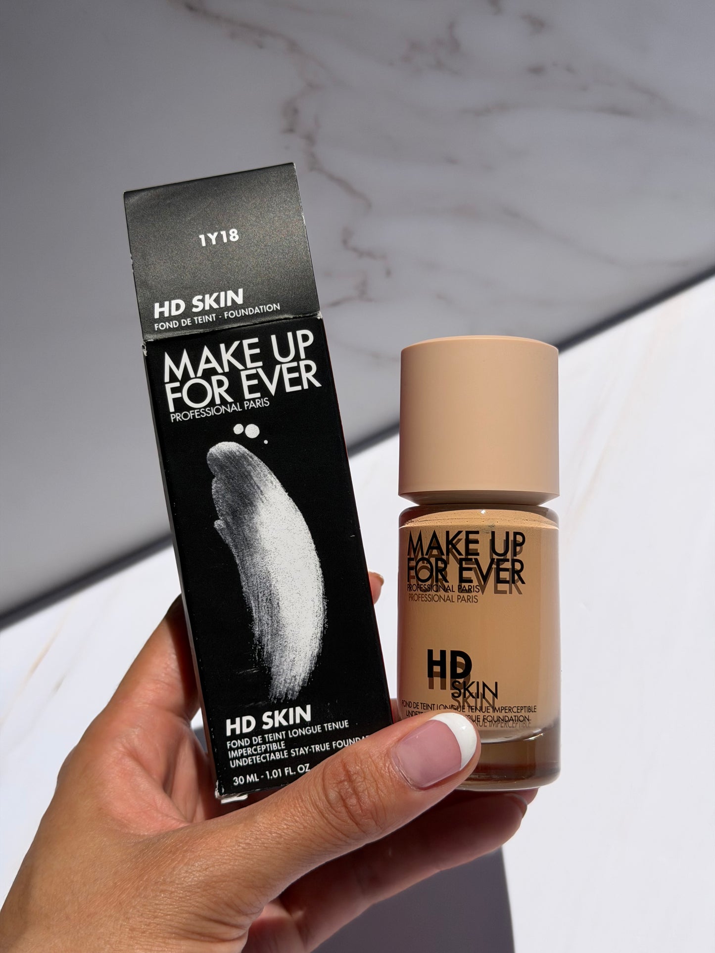 HD SKIN- Undetectable foundation: natural finish Make Up for Ever