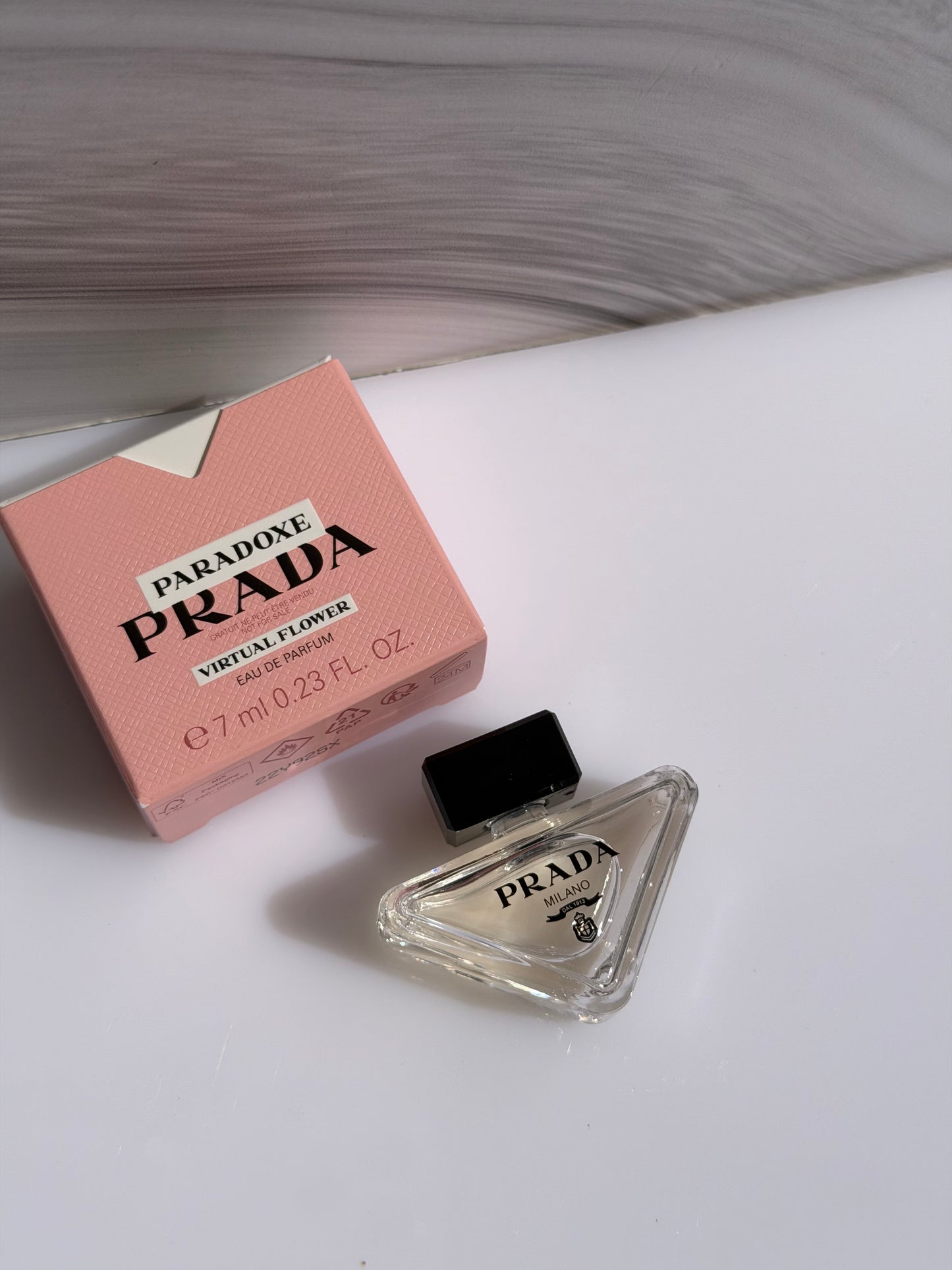 Mini Eau de Parfum Paradoxe Virtual Flower Prada 7ml