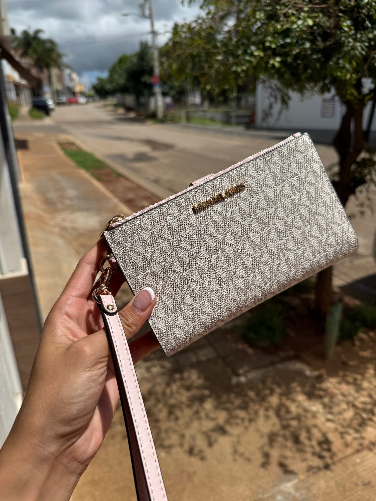 Phone Wallet Michael Kors Beige con Rosa