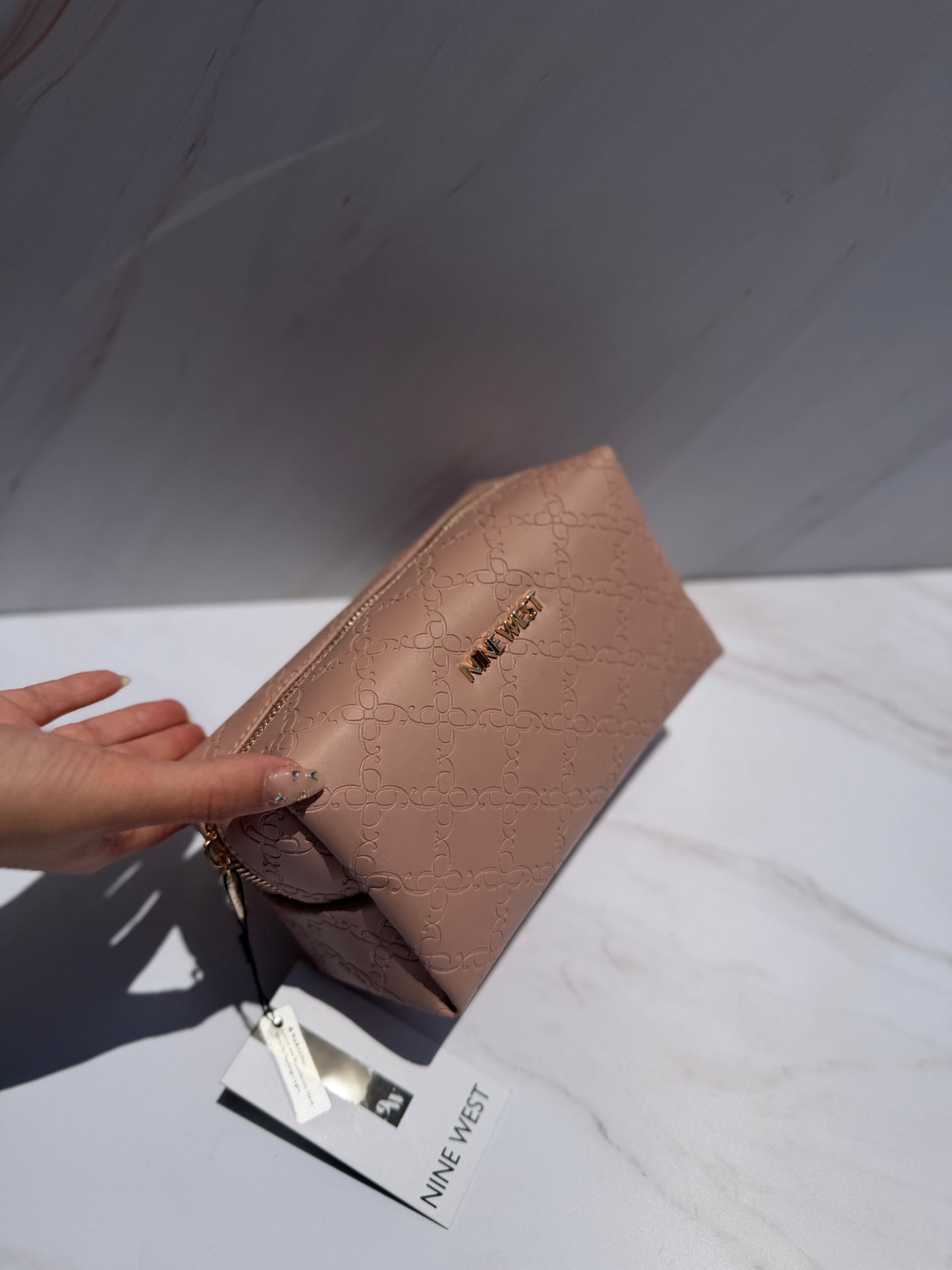Cosmetiquera Nine West- Rosa