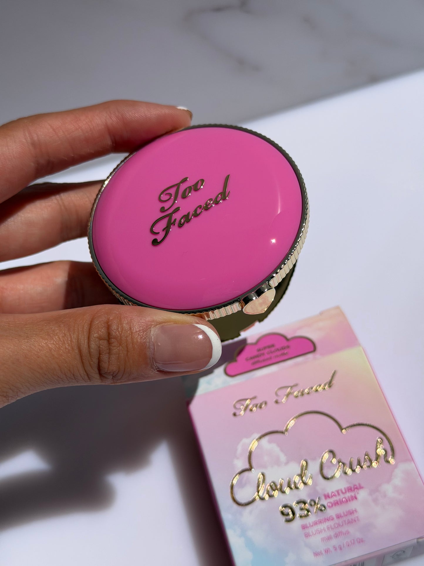 Too Faced-Cloud Crush Blurring Powder Blush