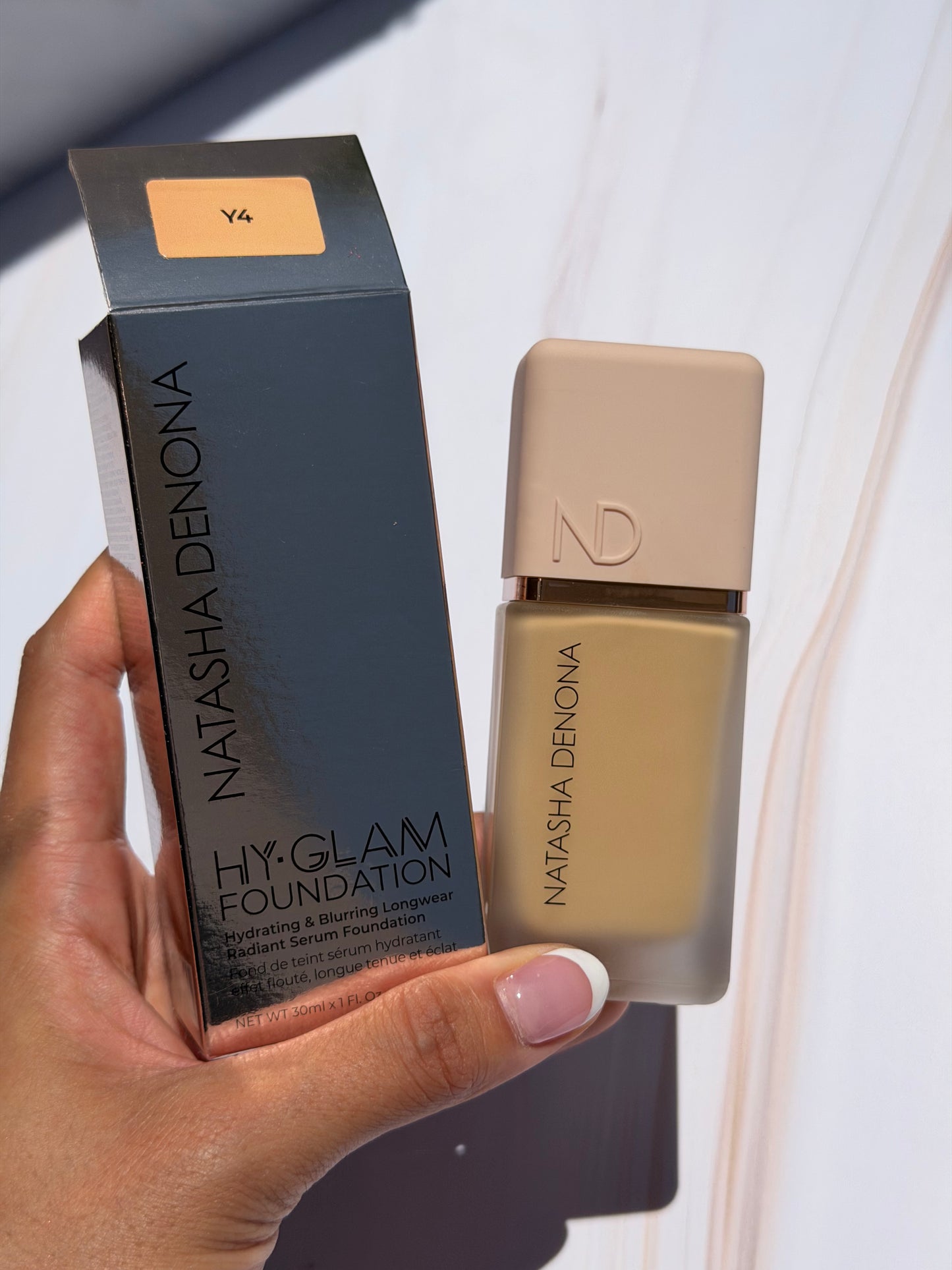 NATASHA DENONA - Hy-Glam Foundation Hydrating & Blurring Luminous Longwear Serum Foundation
