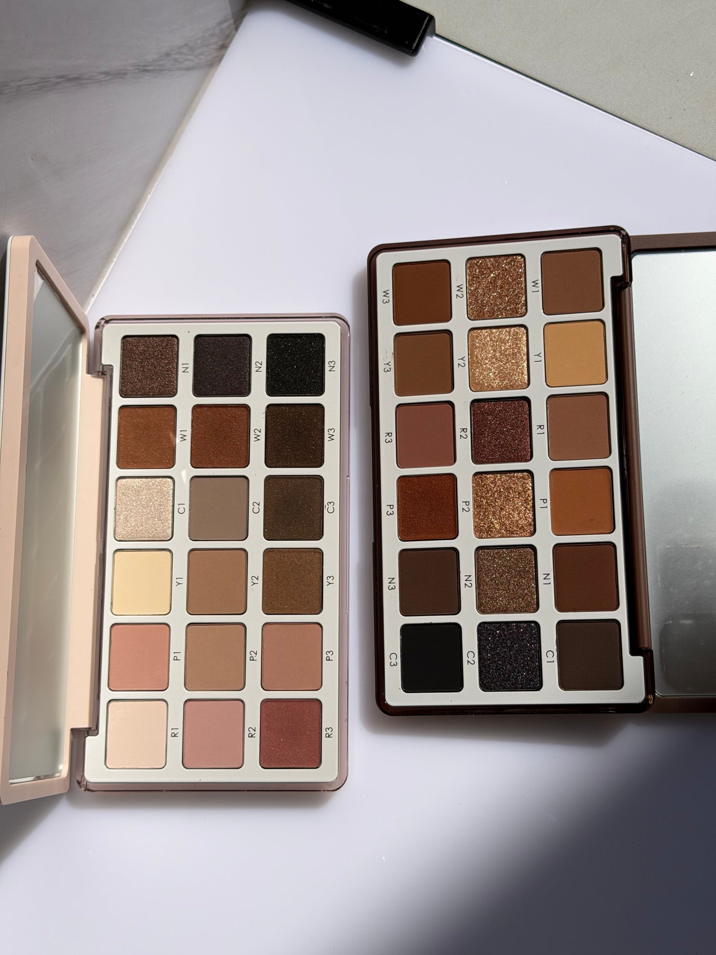 NATASHA DENONA Eye Sculpt Texture & Tone Eyeshadow Palette- DRAMATIC