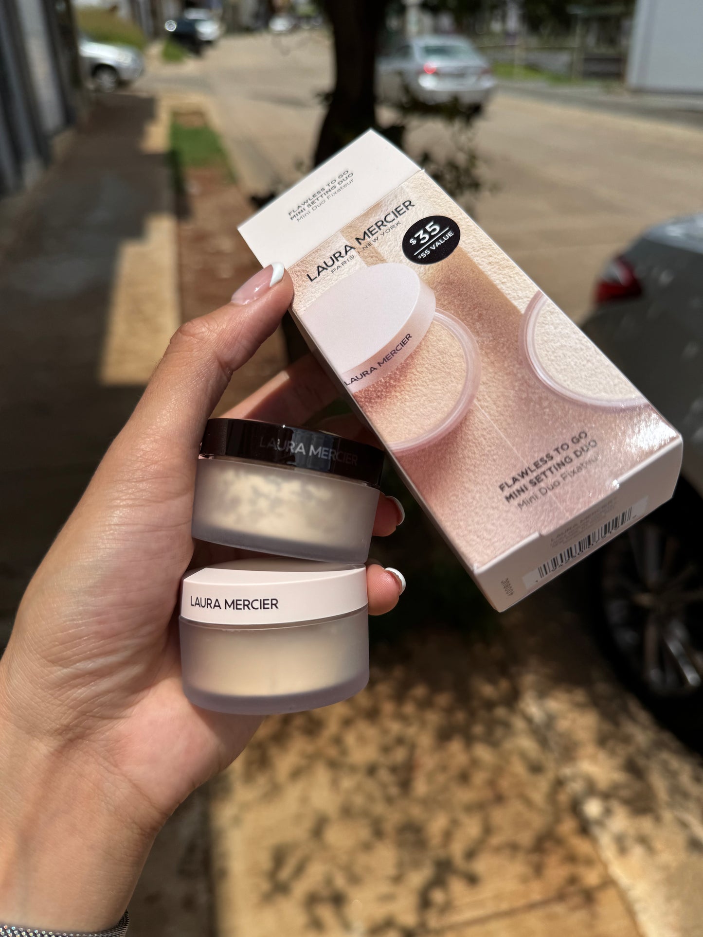 Flawless To Go Mini Setting Powder Duo-Laura Mercier