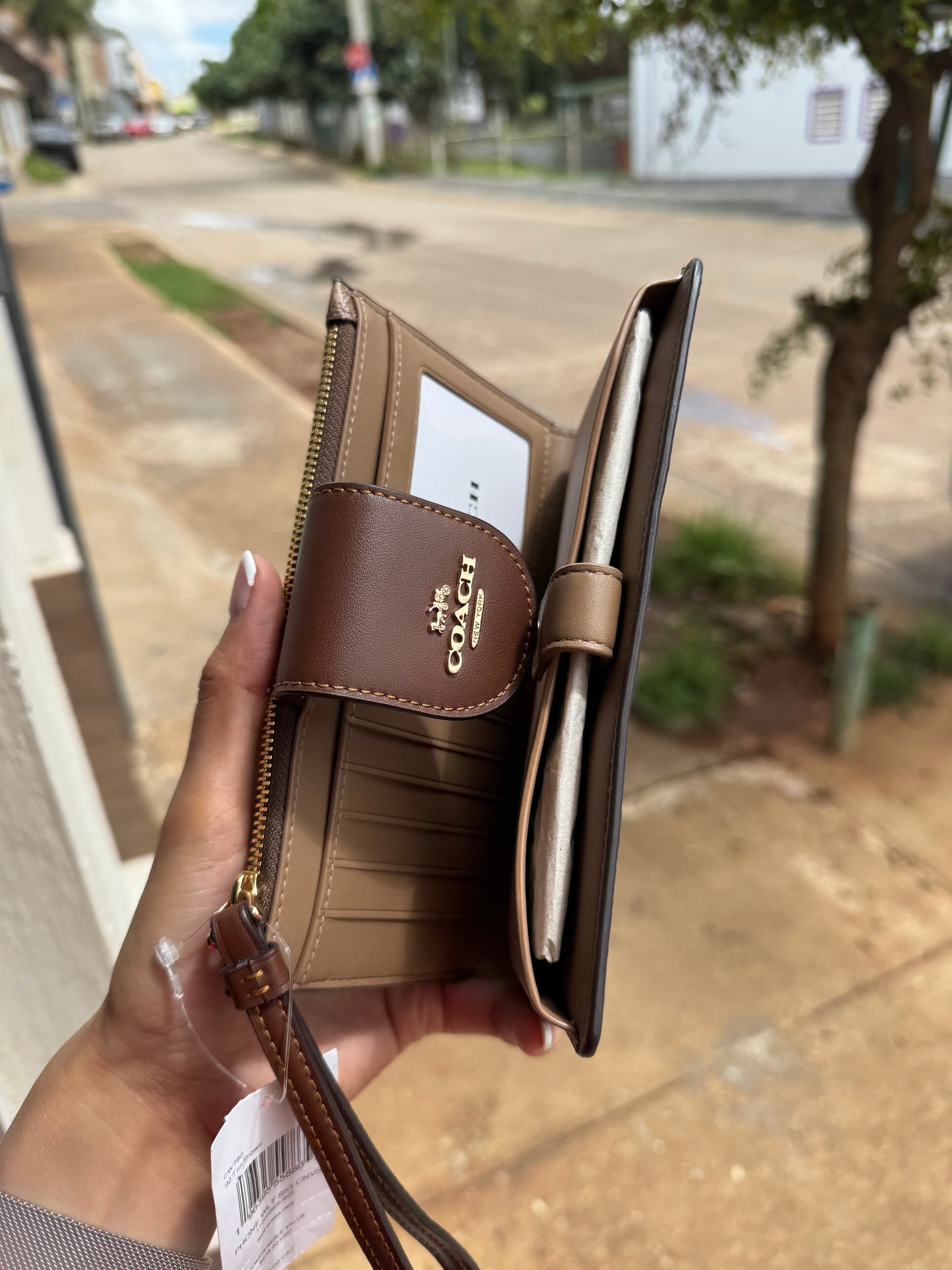 Phone Wallet COACH In Signature Canvas Gold/Tan/Brown