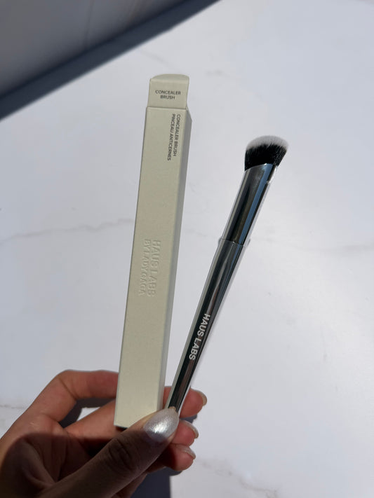 HAUS LABS BY LADY GAGA Concealer Brush