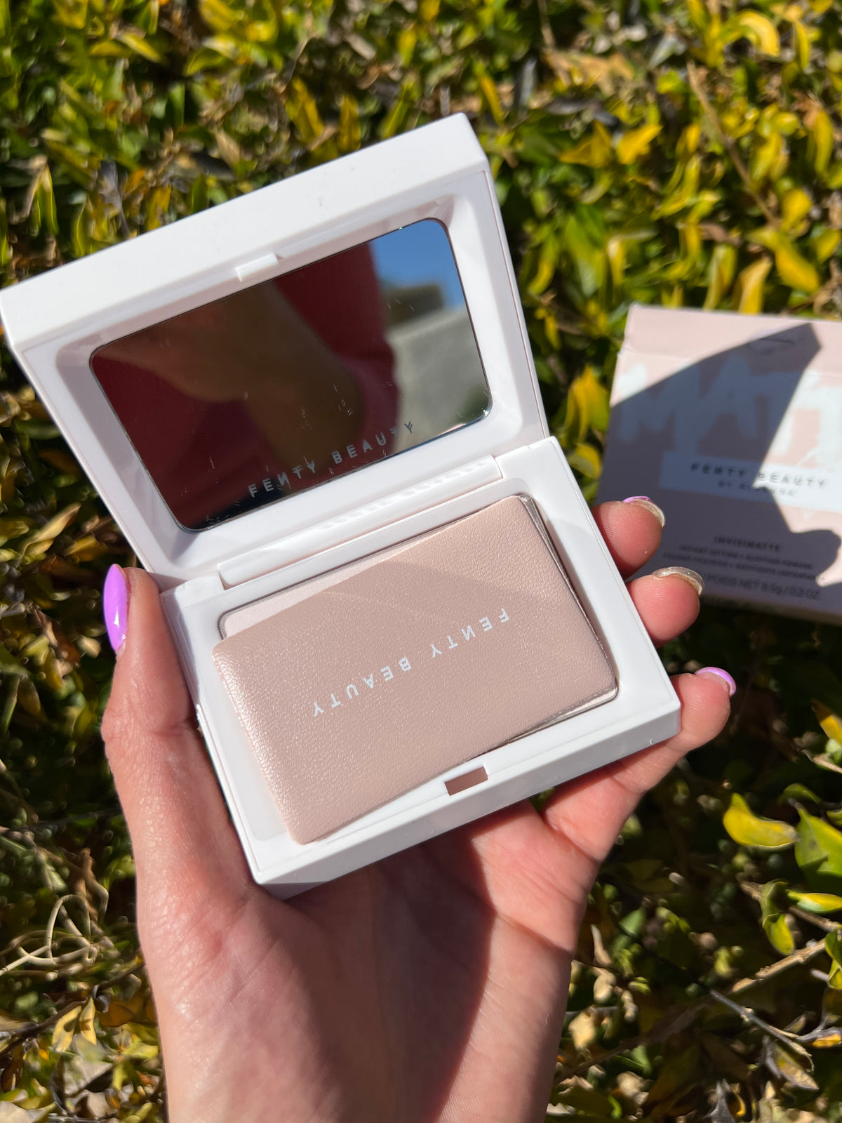 Invisimatte Instant Setting + Blotting Powder Fenty Beauty By Rihanna