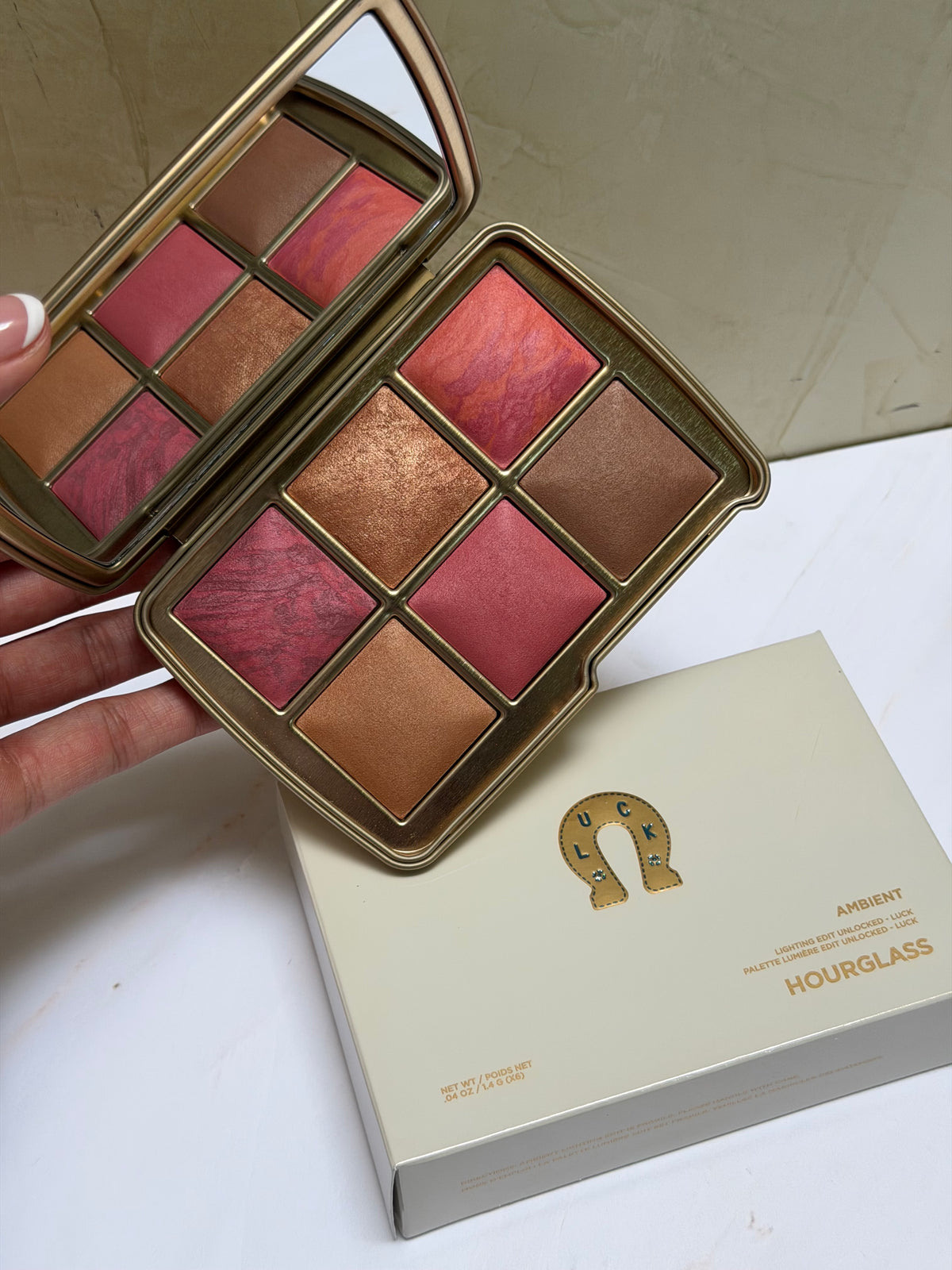 Hourglass Ambient Lighting Edit Unlocked Palette LUCK