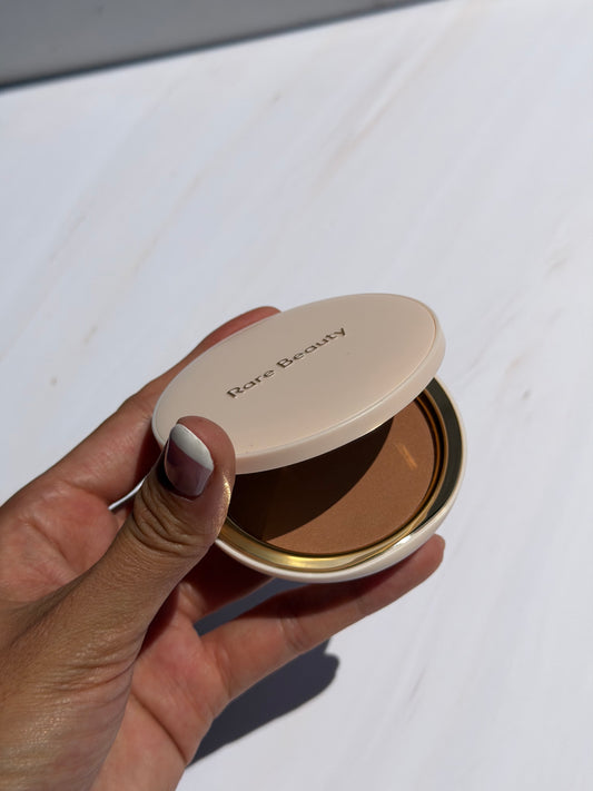 Rare Beauty by Selena Gomez-Warm Wishes Soft Matte Powder Bronzer-MARMED UP