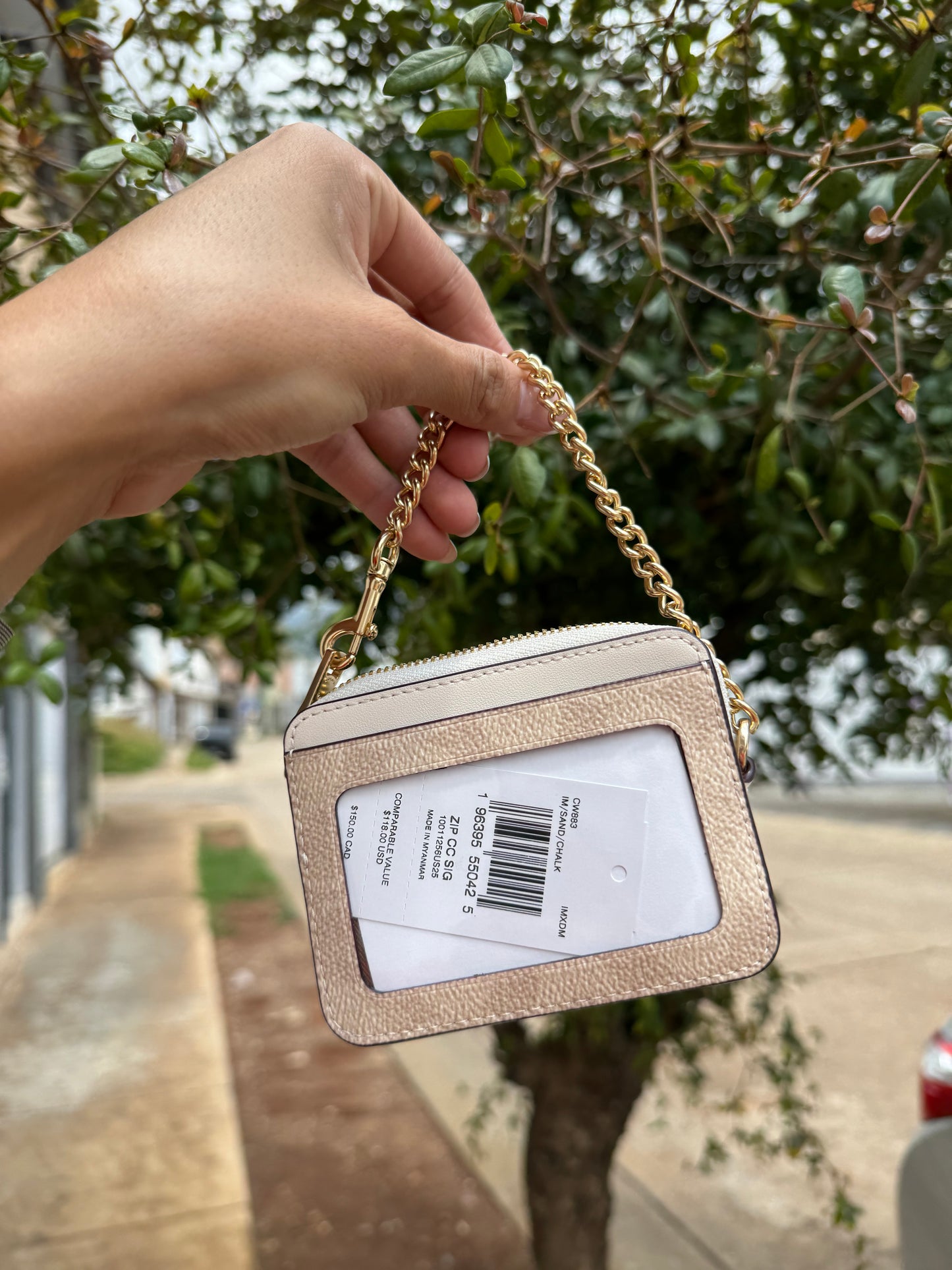 Zip Card Case Coach In Signature Canvas Beige con Blanco