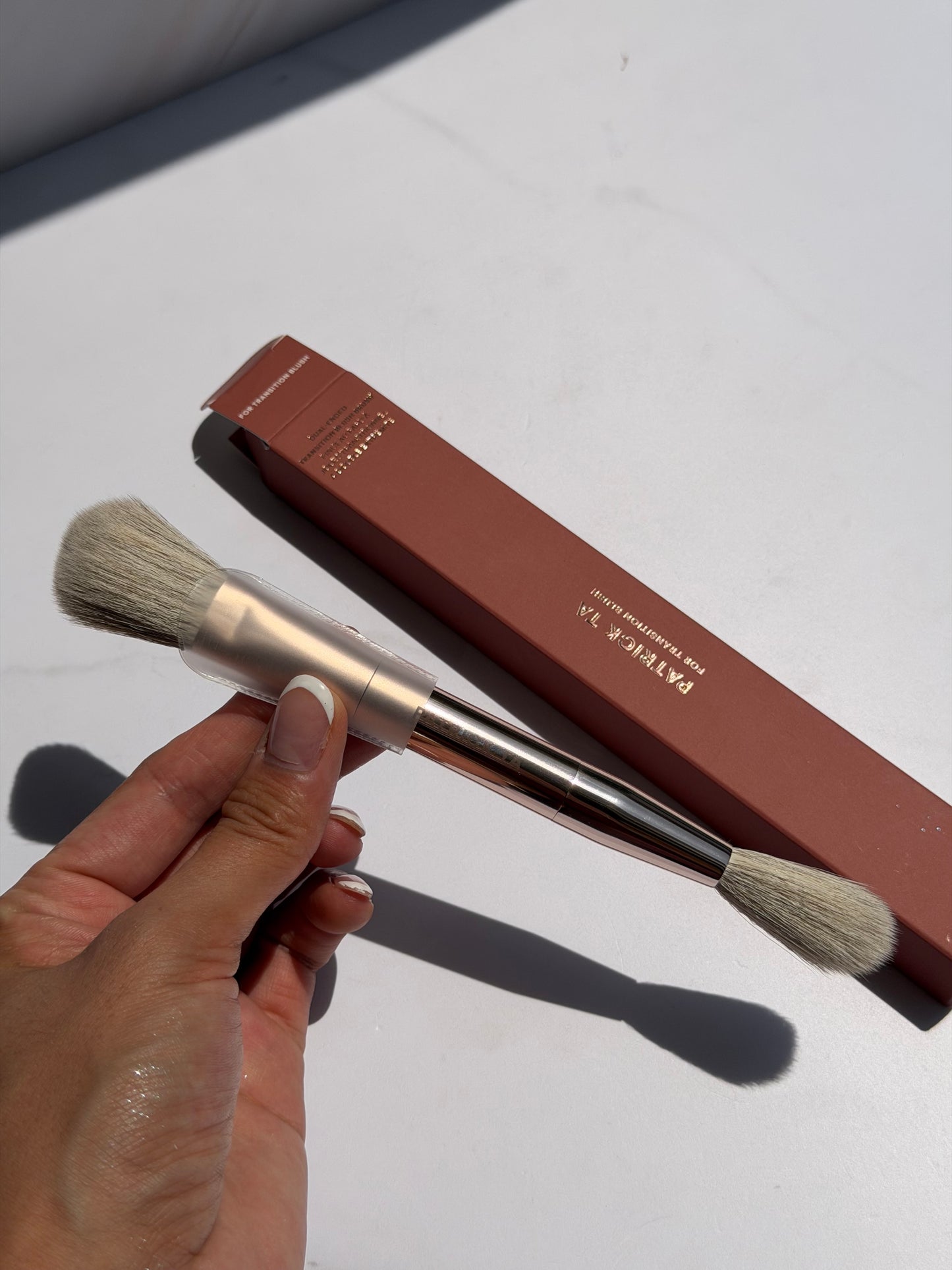 PATRICK TA 
Dual Ended Transition Blush Brush