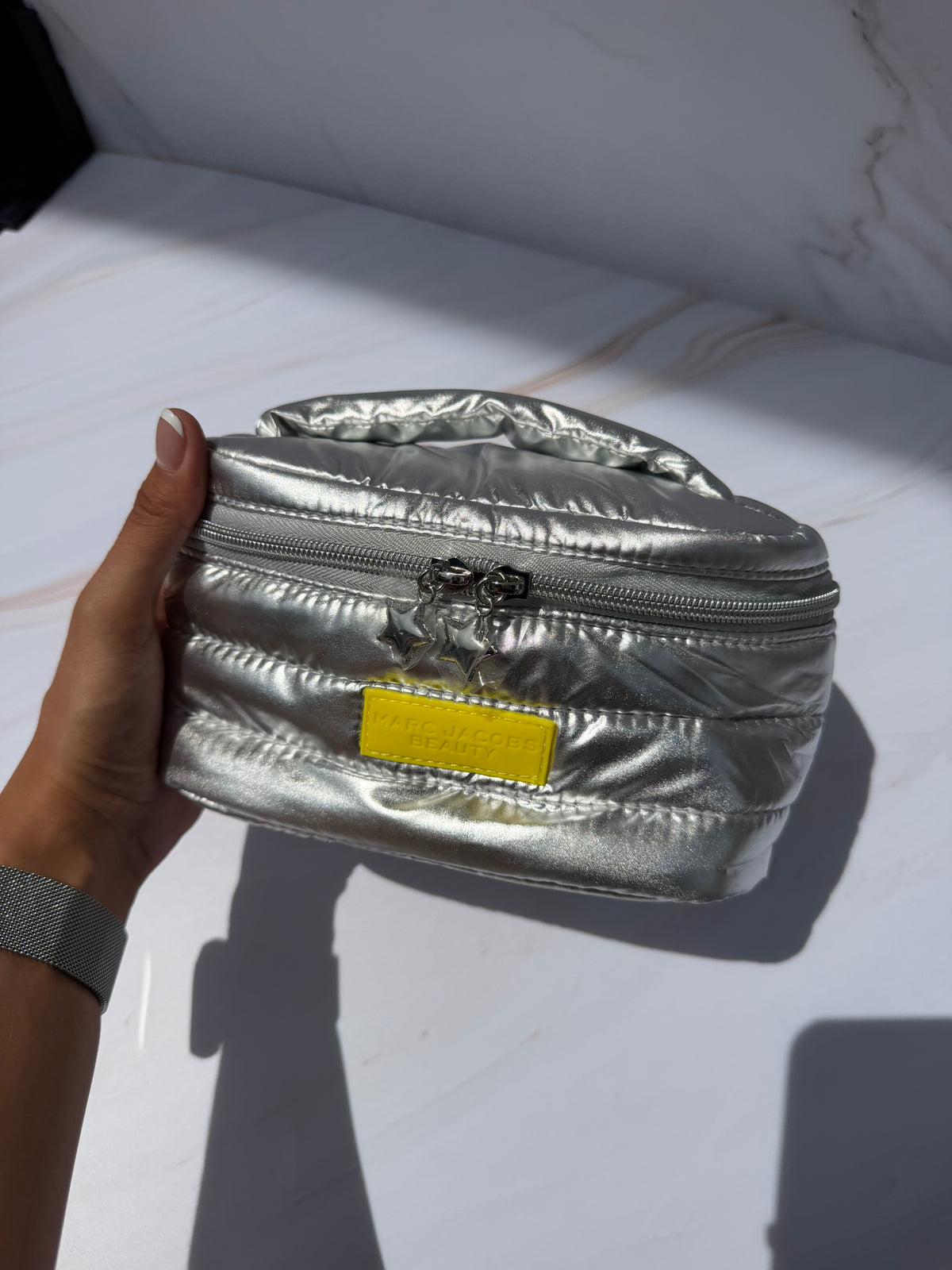 Makeup Bag- MARC JACOBS cosmetiquera plata