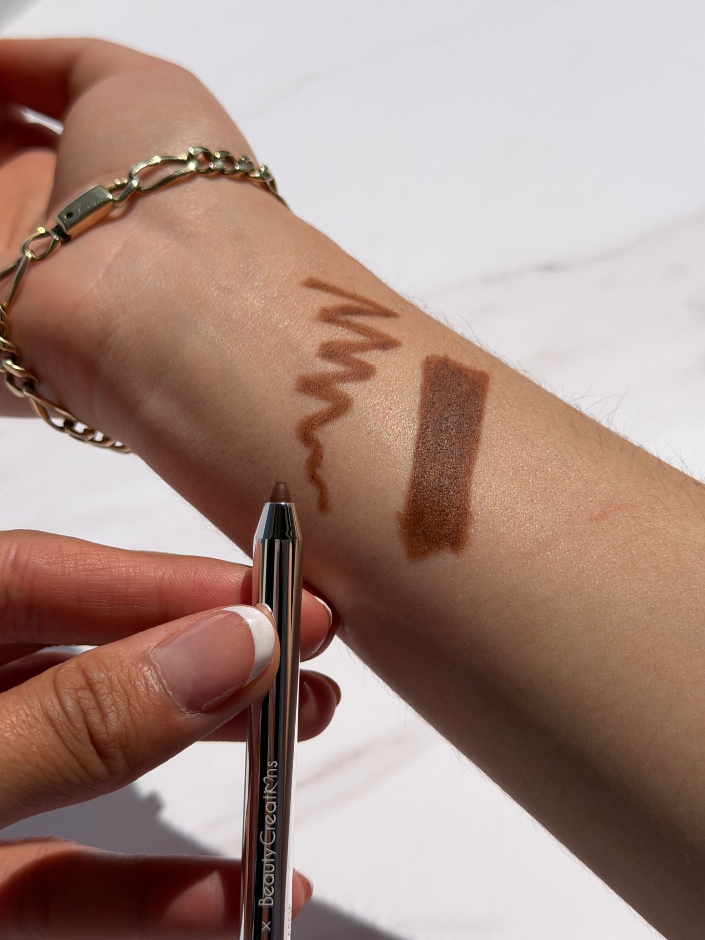 Lip liner Rosy McMichael tono- The Classic