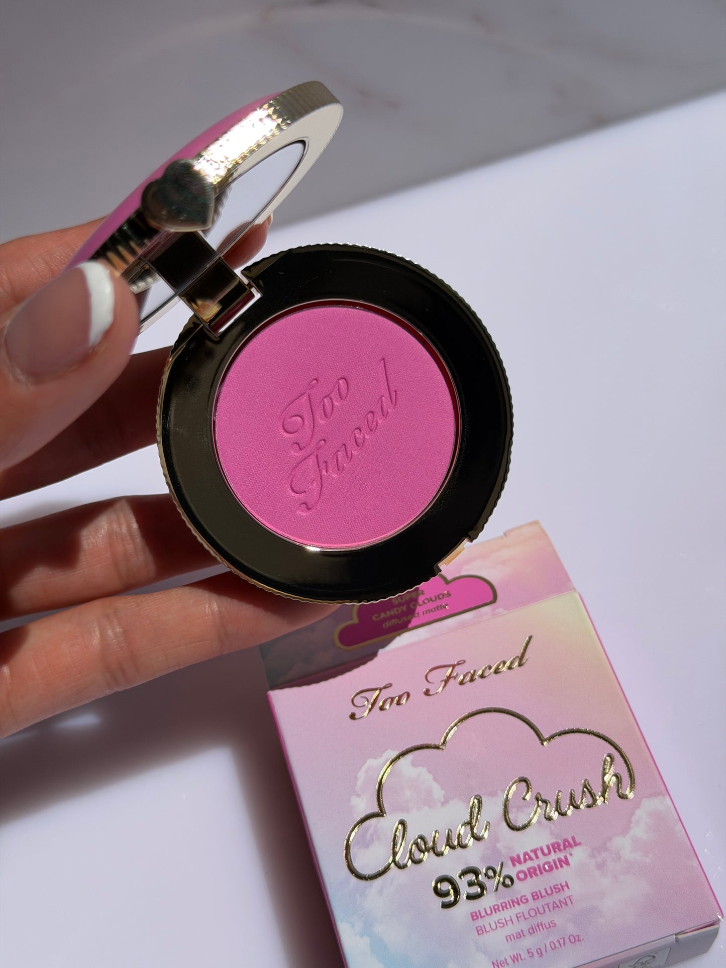 Too Faced-Cloud Crush Blurring Powder Blush