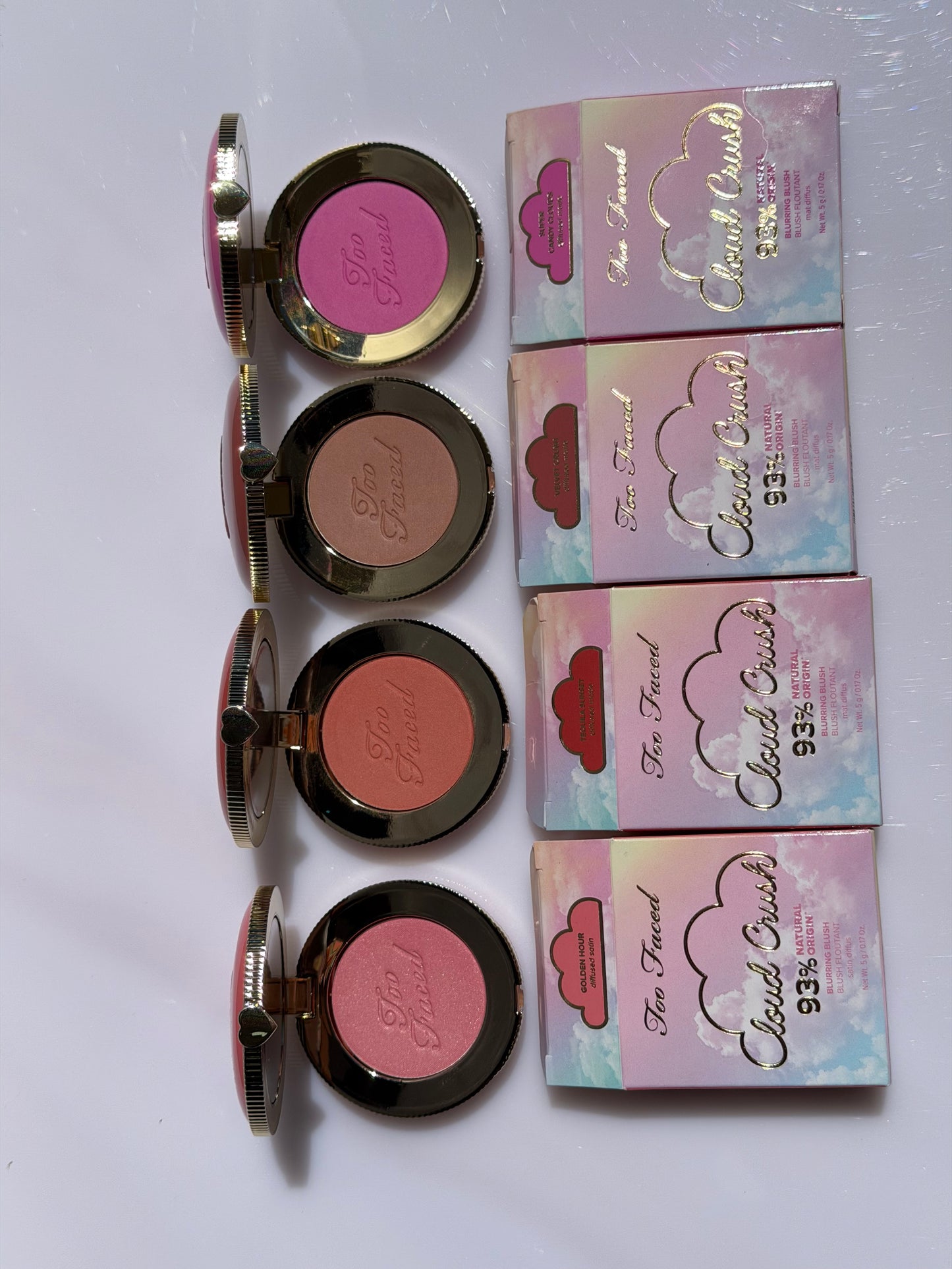 Too Faced-Cloud Crush Blurring Powder Blush