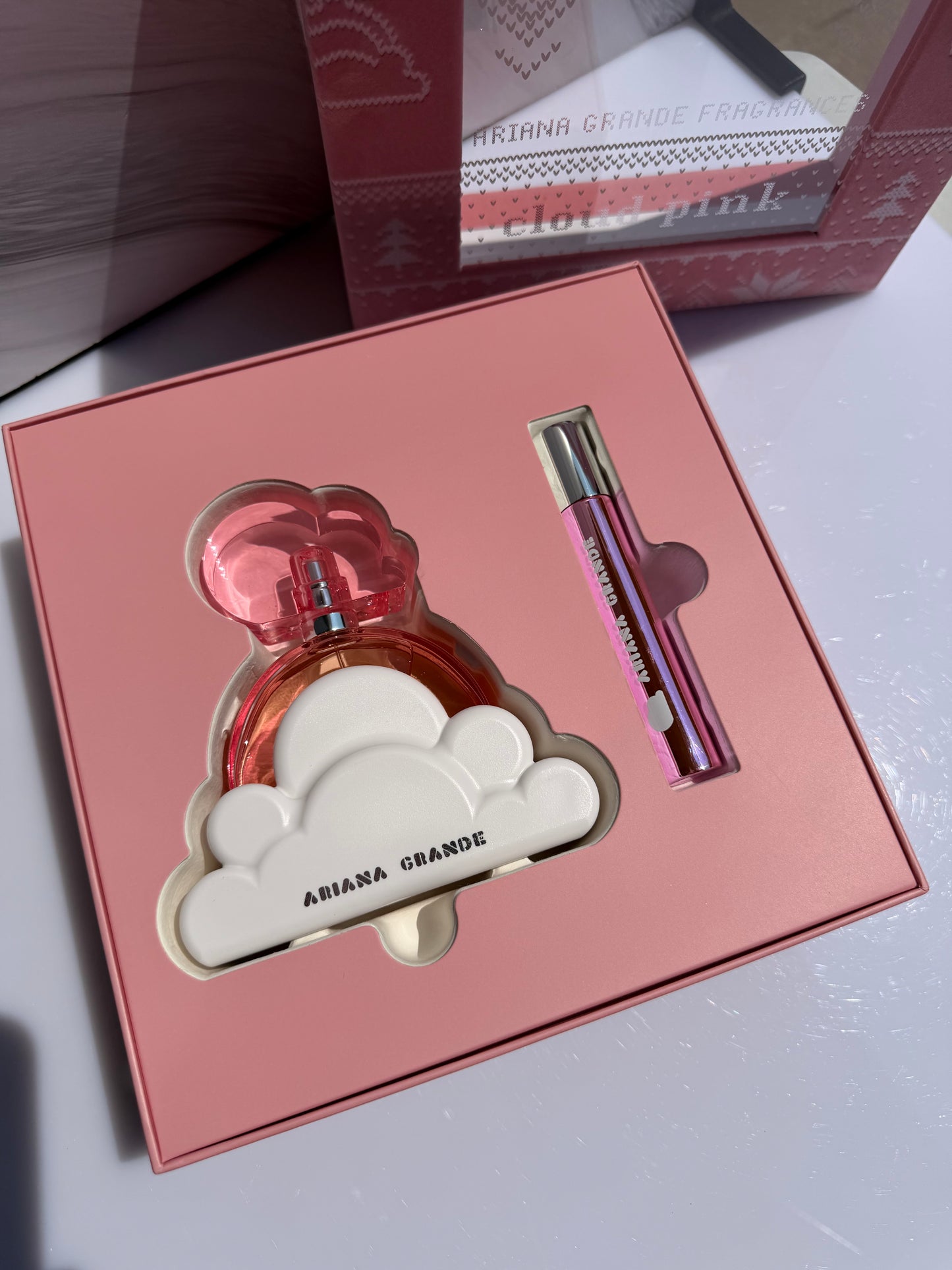 Set Cloud Pink Ariana Grande 100ml + 10ml