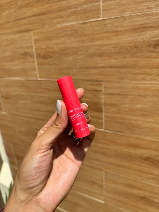 GLOW RECIPE Strawberry BHA Pore-Smooth Blur Drops 5ml