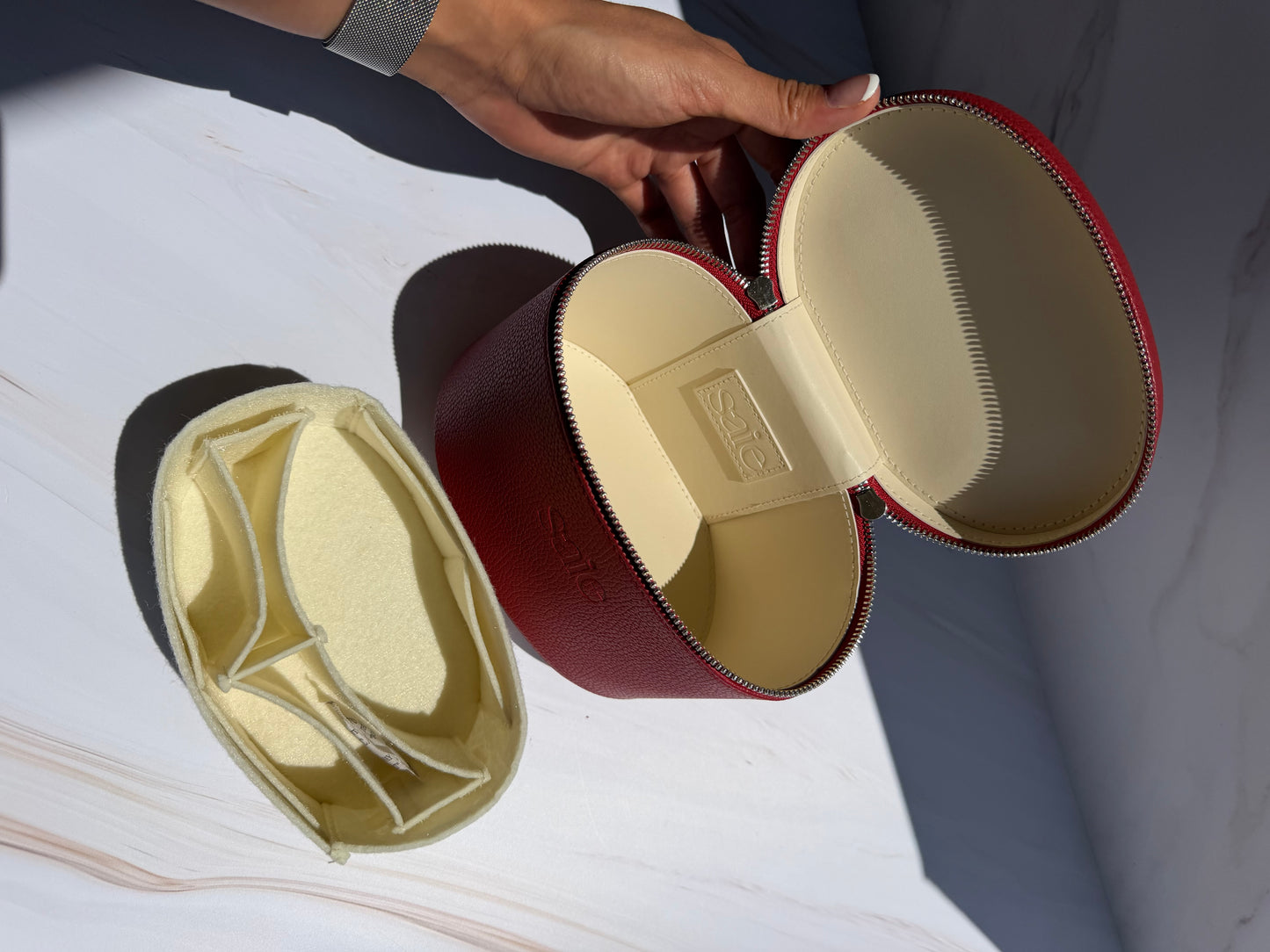 The Mini Vanity Case - Saie / Neceser Mini Rojo Burgundy