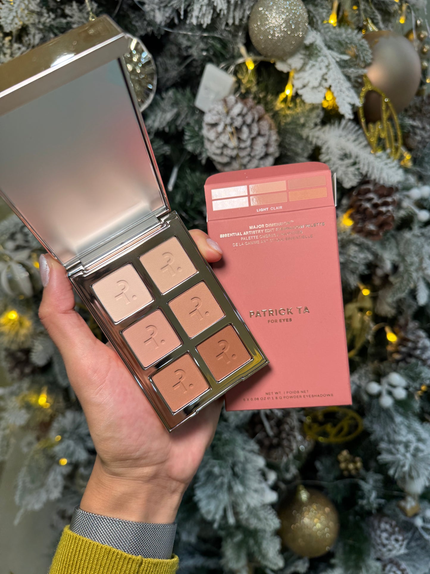 PATRICK TA Major Dimension Essential Artistry Edit Eyeshadow Palette- LIGHT CLAIR