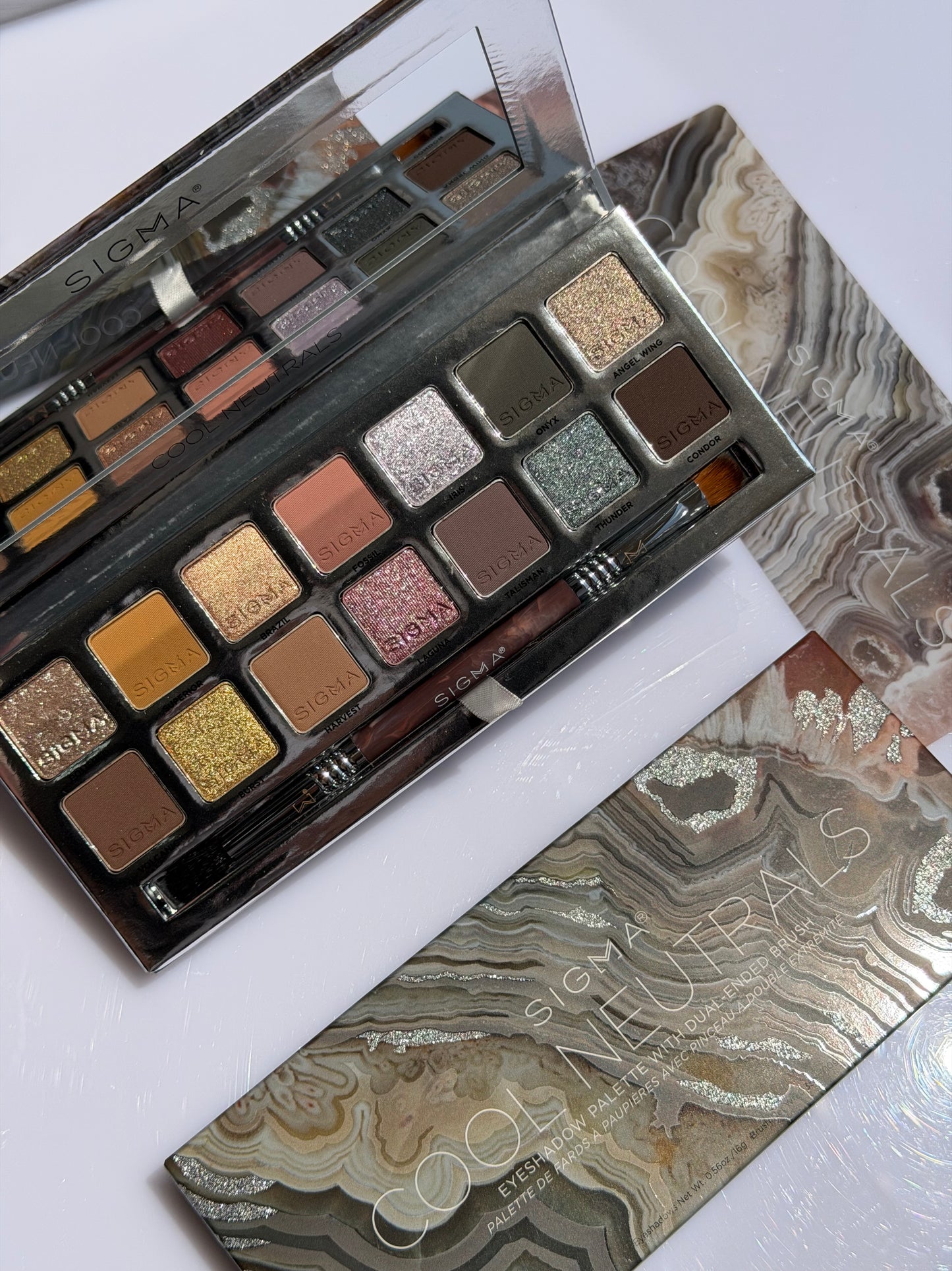 Sigma Beauty-Cool Neutrals Eyeshadow Palette